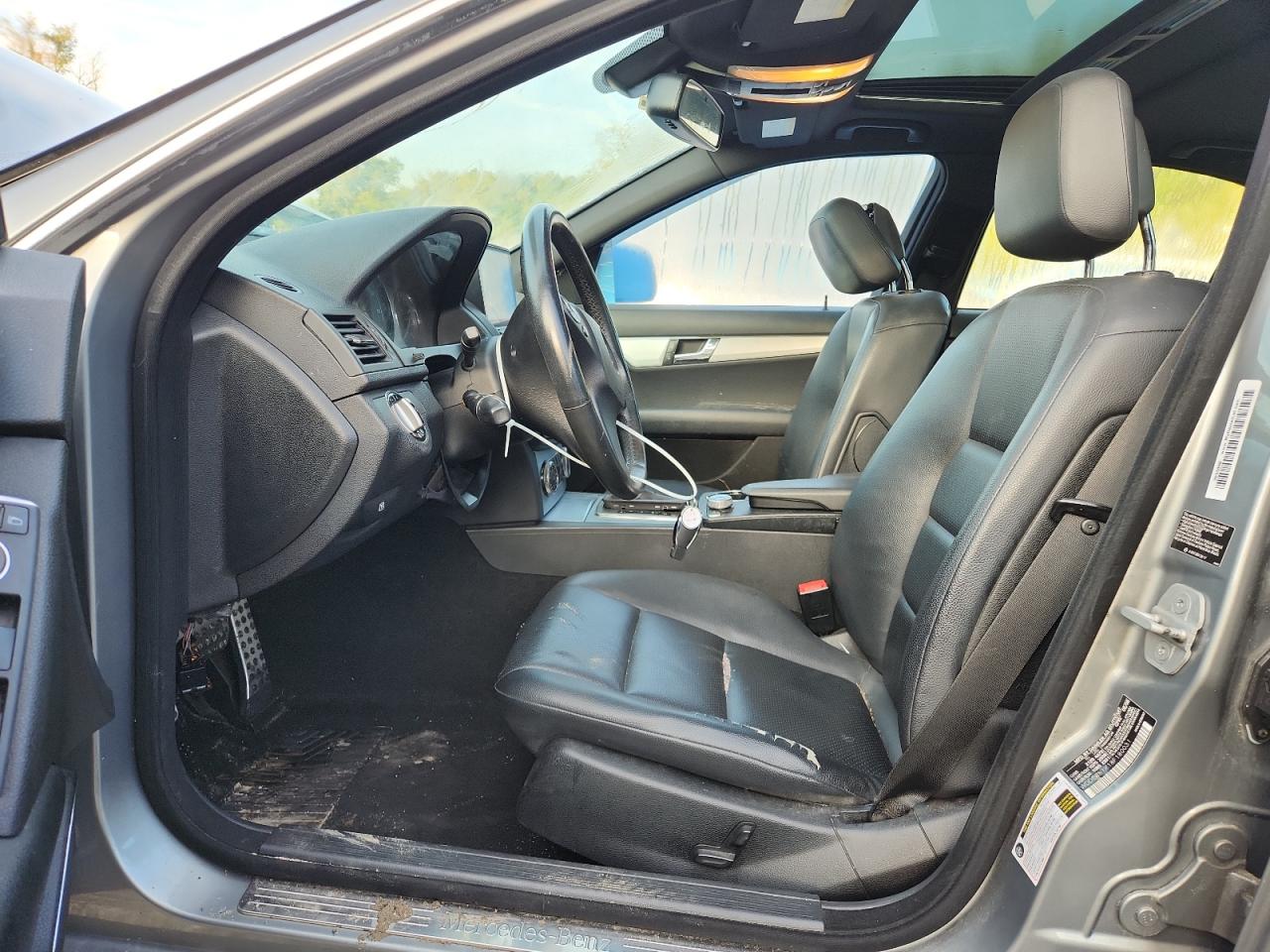 2008 Mercedes-benz C 300 4matic Silver vin: WDDGF81X18F180031 Damage: Left Front Carpet, Stained, Permanent