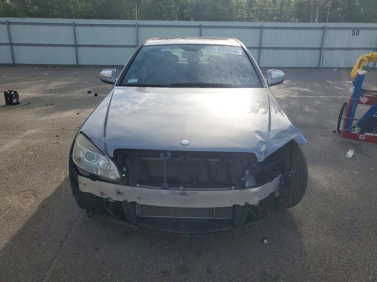2009 Mercedes-benz C 300 4matic Silver vin: WDDGF81X19F198207