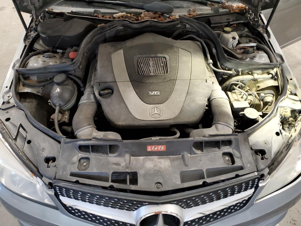 2009 Mercedes-benz C 300 4matic Silver vin: WDDGF81X19F271317