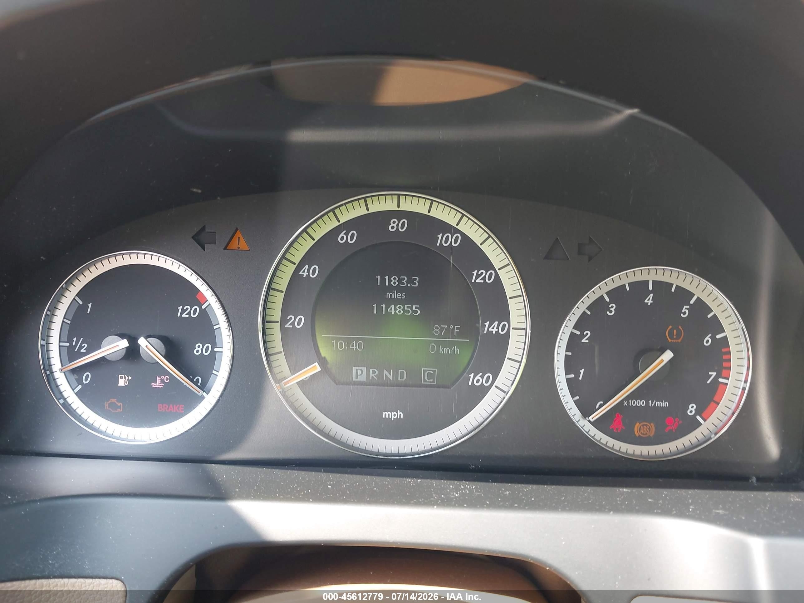 2008 Mercedes-benz C 300 Luxury 4matic/sport 4matic Белый vin: WDDGF81X28F055040