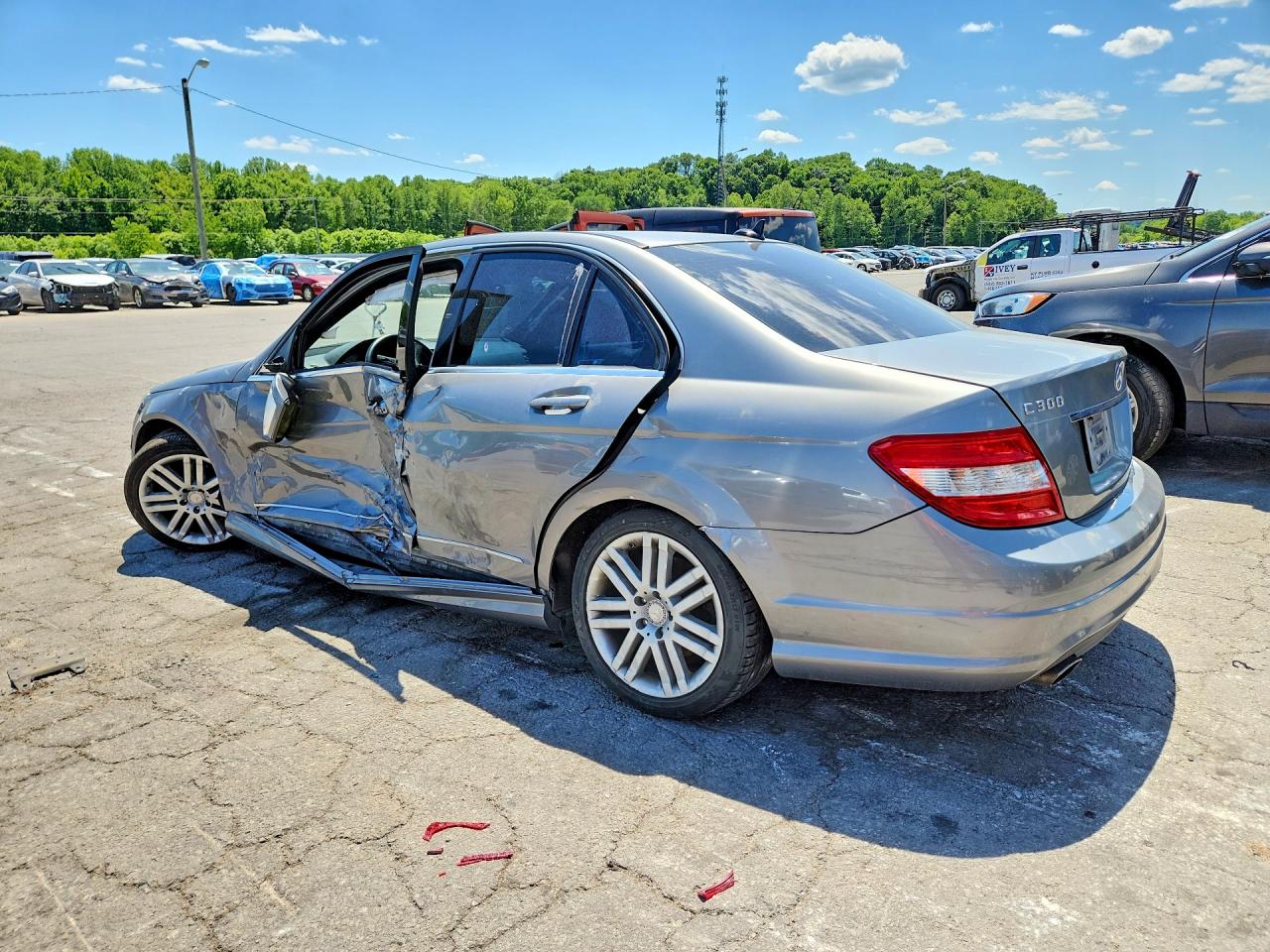 2008 Mercedes-benz C 300 4matic Gray vin: WDDGF81X28F070170