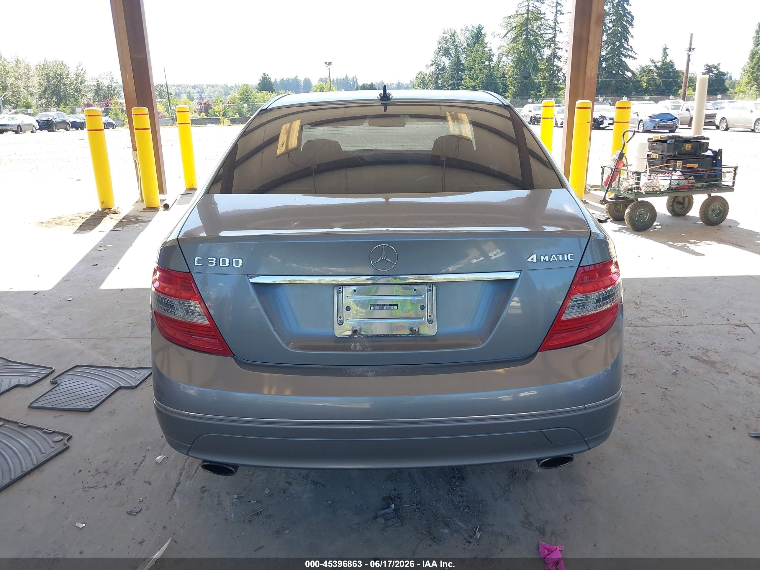2008 Mercedes-benz C 300 Luxury 4matic/sport 4matic Silver vin: WDDGF81X28F094596