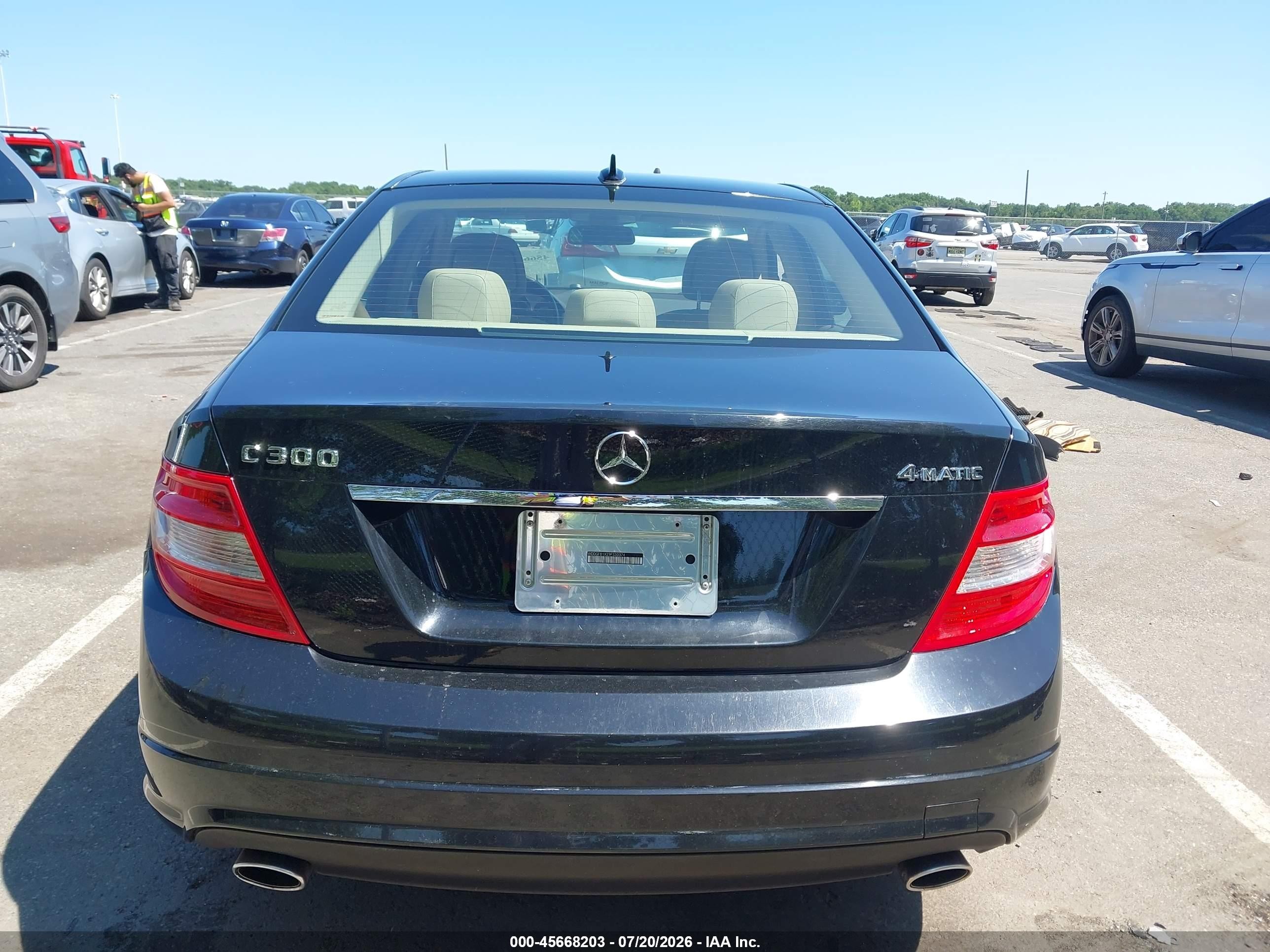 2009 Mercedes-benz C 300 Luxury 4matic/sport 4matic Black vin: WDDGF81X29F330374