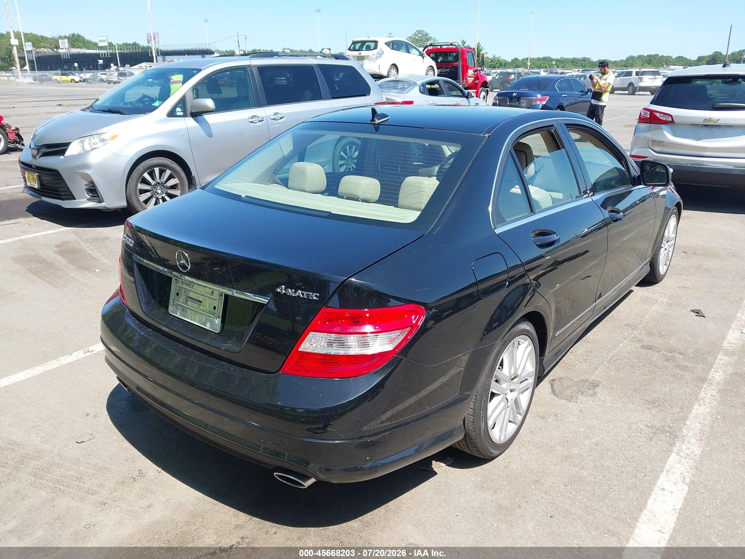 2009 Mercedes-benz C 300 Luxury 4matic/sport 4matic Black vin: WDDGF81X29F330374