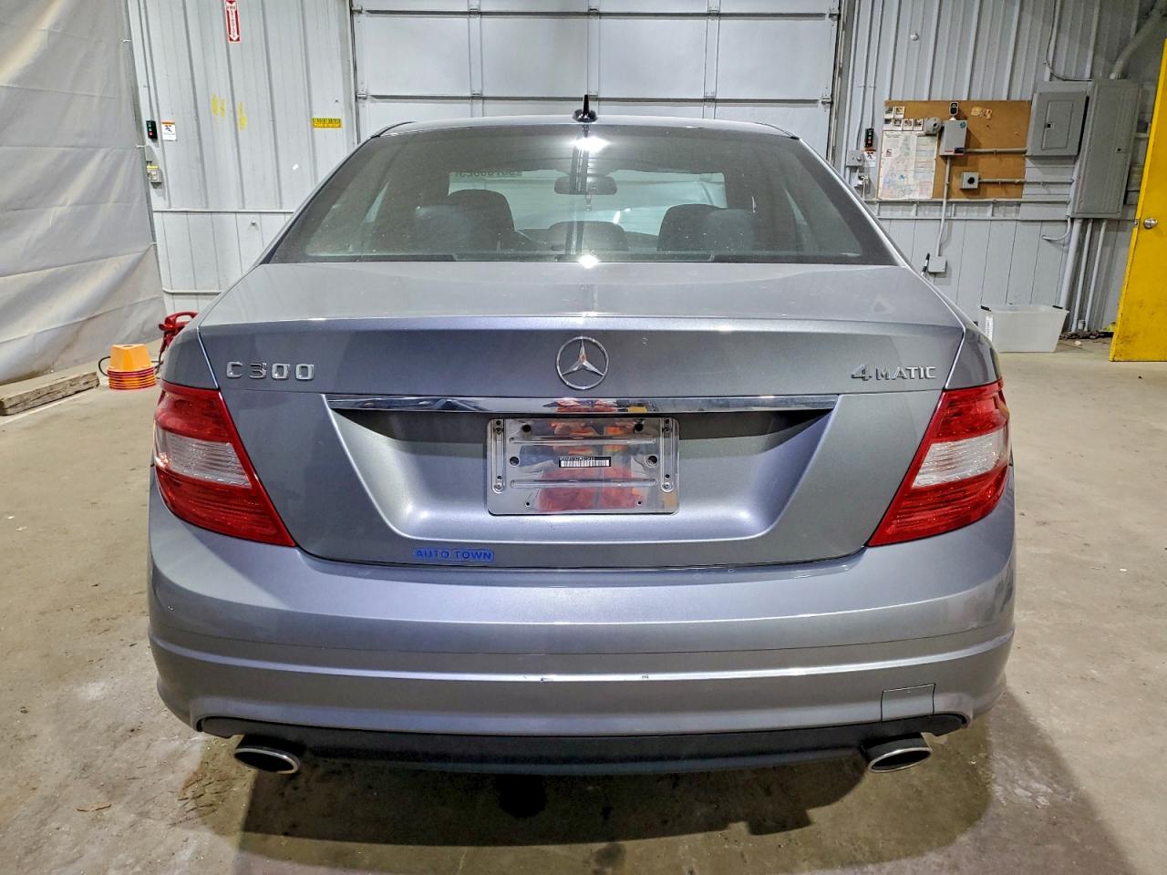2009 Mercedes-benz C 300 4matic Серый vin: WDDGF81X29R073103