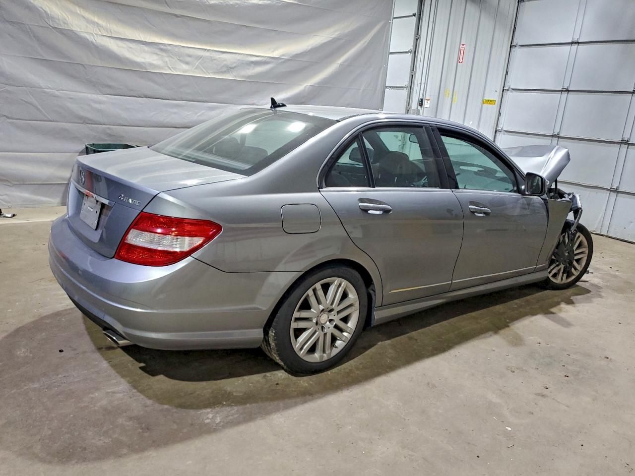 2009 Mercedes-benz C 300 4matic Серый vin: WDDGF81X29R073103