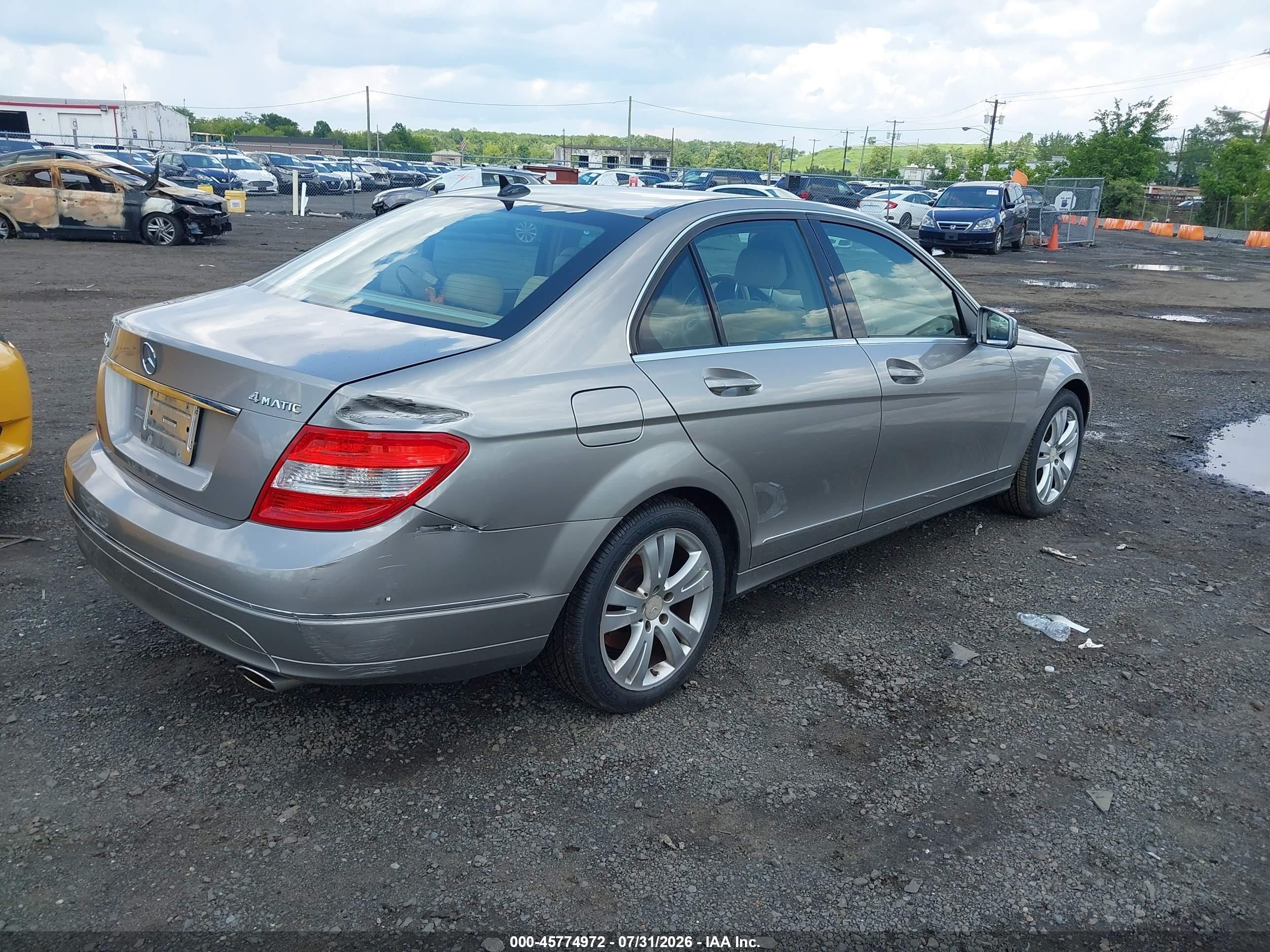 2008 Mercedes-benz C 300 Tan vin: WDDGF81X38F056102
