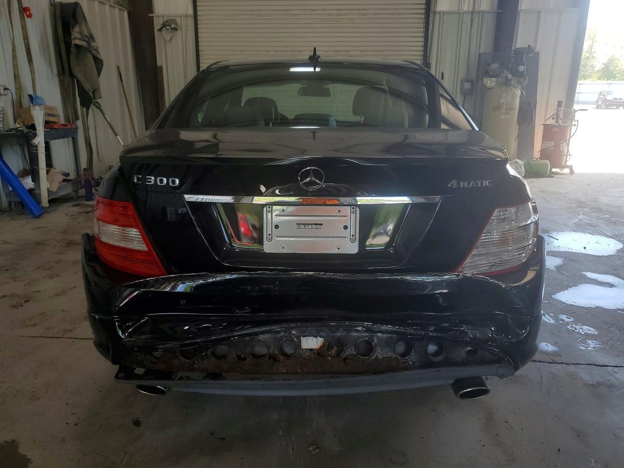 2009 Mercedes-benz C 300 4matic Black vin: WDDGF81X39F202094