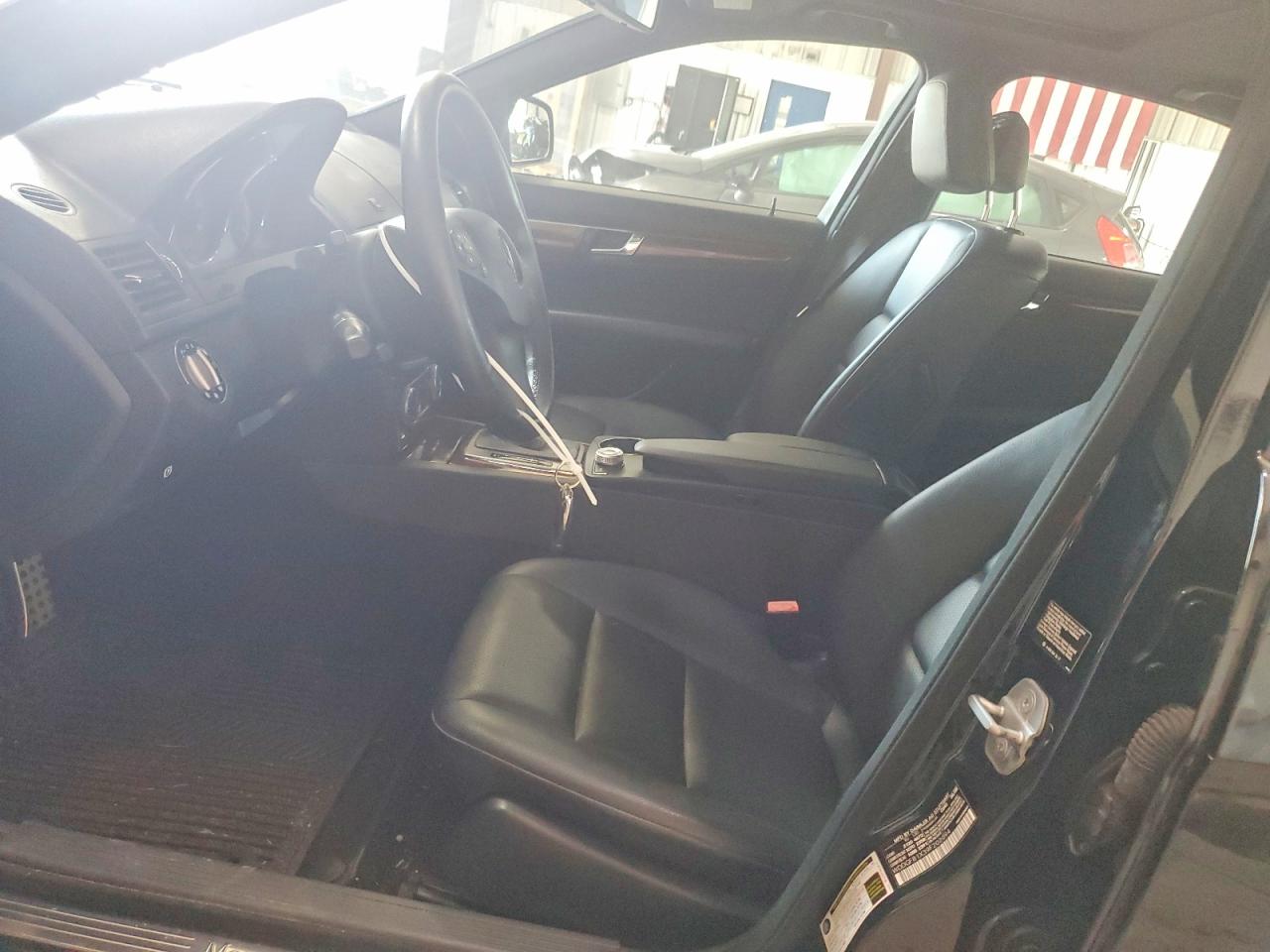 2009 Mercedes-benz C 300 4matic Black vin: WDDGF81X39F202094
