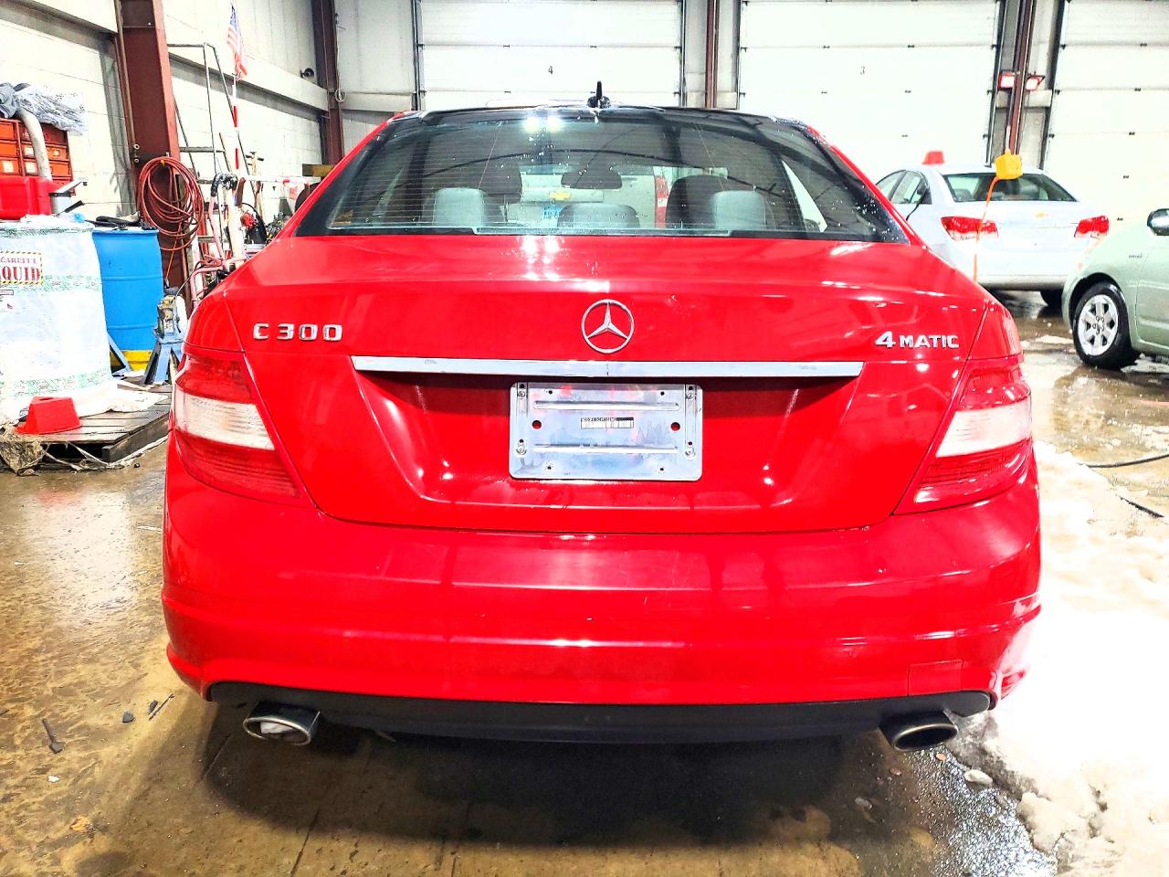 2009 Mercedes-benz C 300 4matic Красный vin: WDDGF81X39F208882