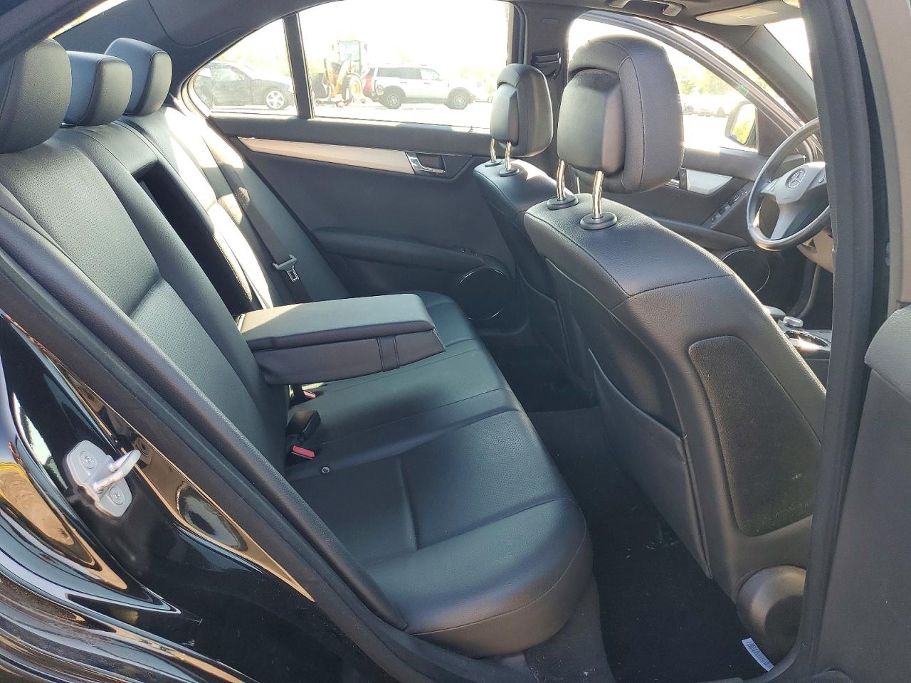 2008 Mercedes-benz C 300 4matic Black vin: WDDGF81X48F078917