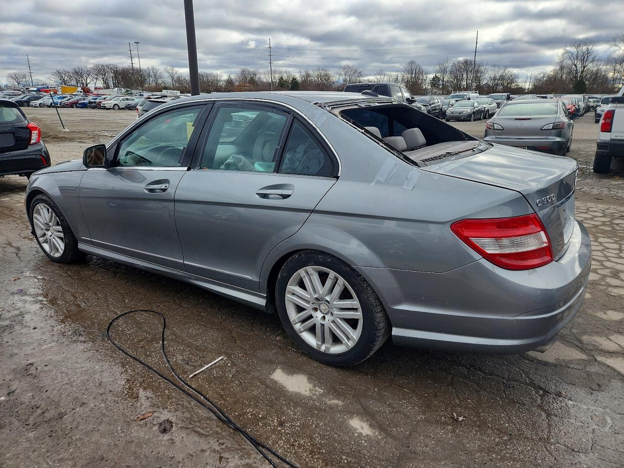 2008 Mercedes-benz C 300 4matic Silver vin: WDDGF81X58F059972