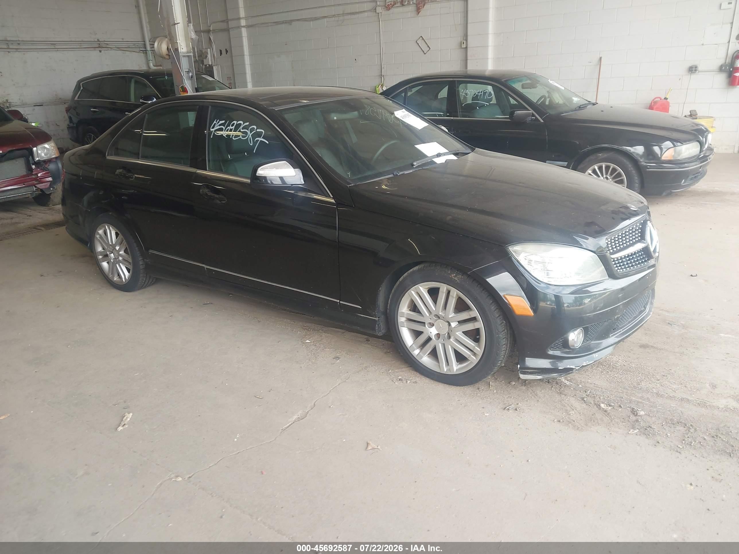 2008 Mercedes-benz C 300 Luxury 4matic/sport 4matic Черный vin: WDDGF81X58F149364
