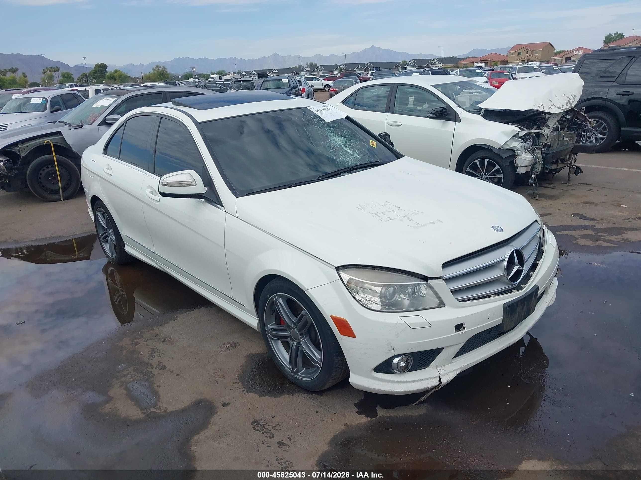 2008 Mercedes-benz C 300 Luxury 4matic/sport 4matic White vin: WDDGF81X58F172241
