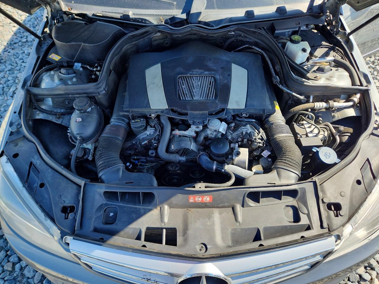 2009 Mercedes-benz C 300 4matic Серебряный vin: WDDGF81X59F232620