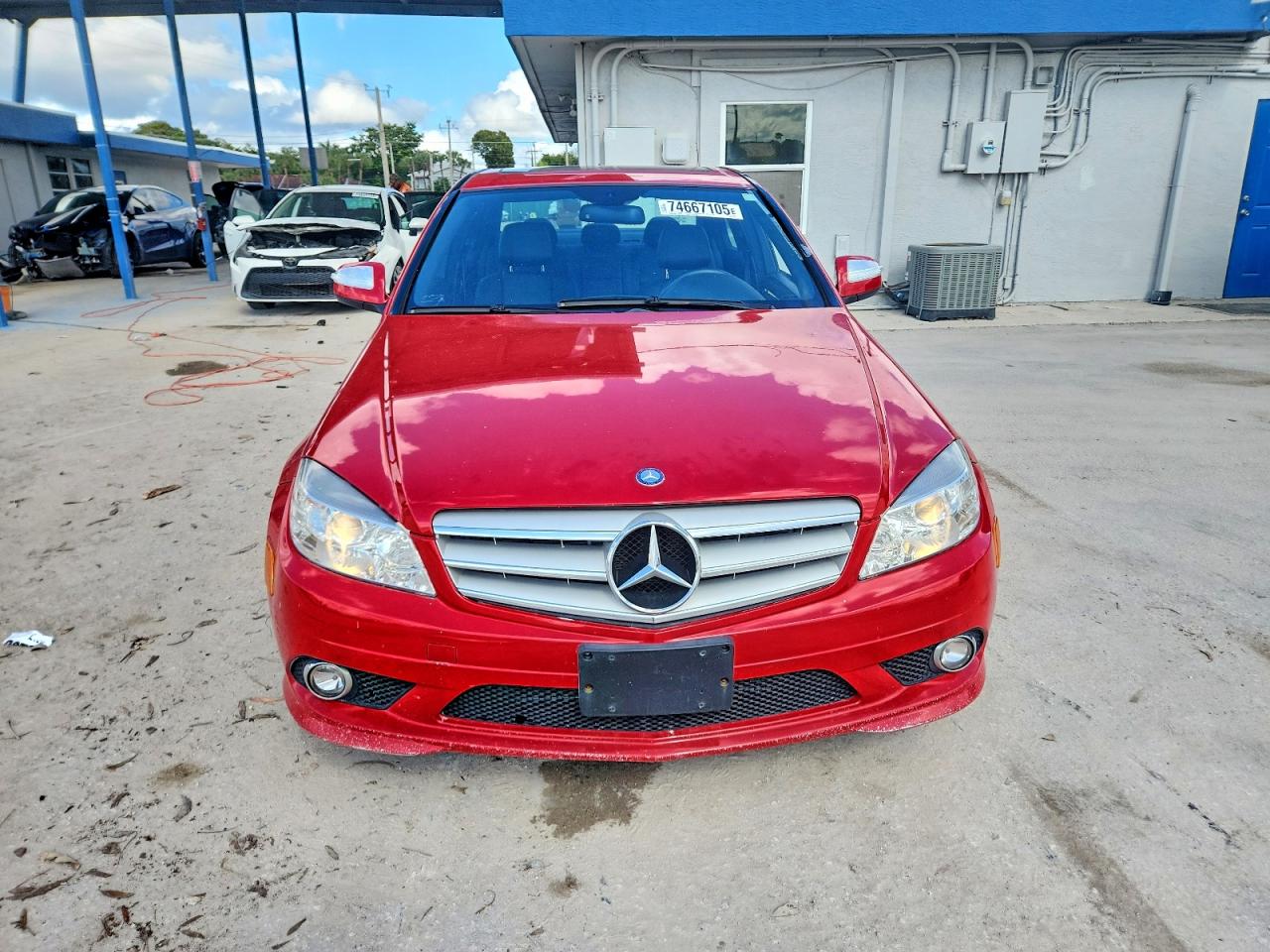 2009 Mercedes-benz C 300 4matic Красный vin: WDDGF81X59F248753