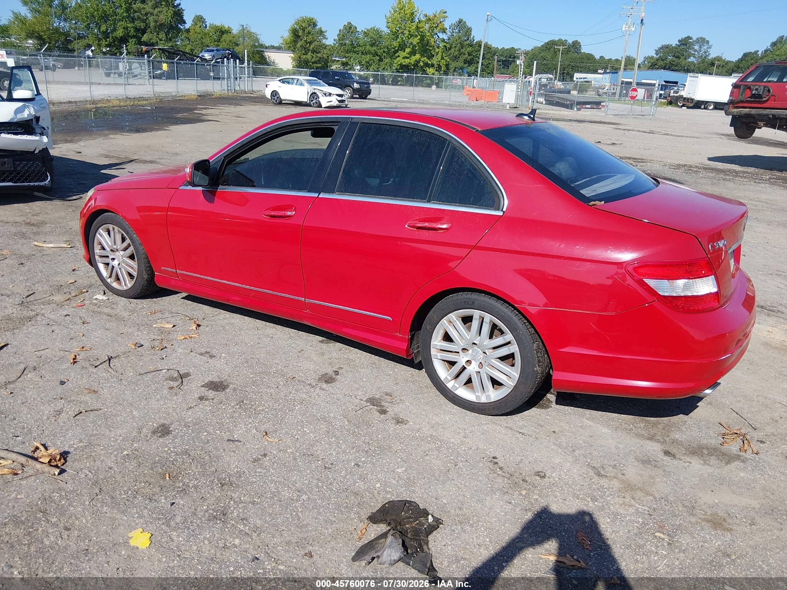 2008 Mercedes-benz C 300 Sport 4matic Red vin: WDDGF81X68F139541