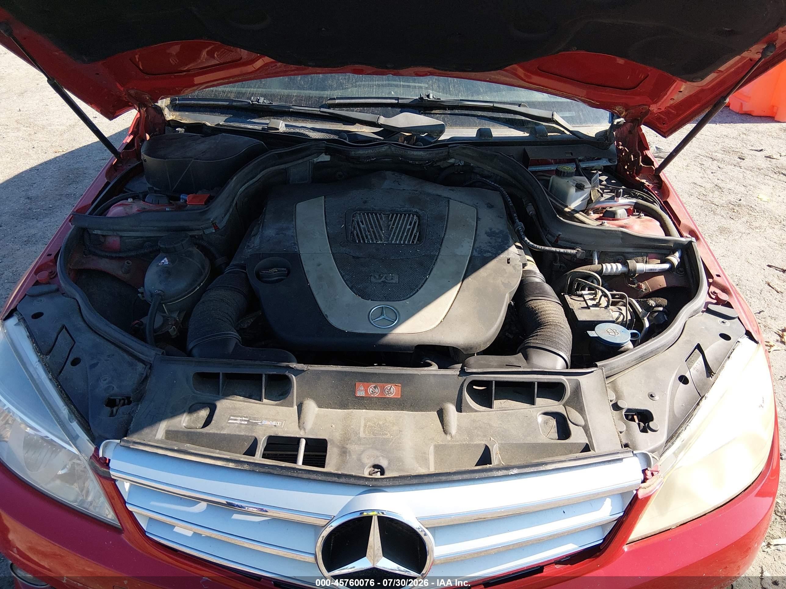 2008 Mercedes-benz C 300 Sport 4matic Red vin: WDDGF81X68F139541