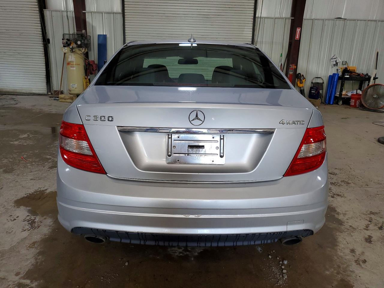2008 Mercedes-benz C 300 4matic Silver vin: WDDGF81X68F143086