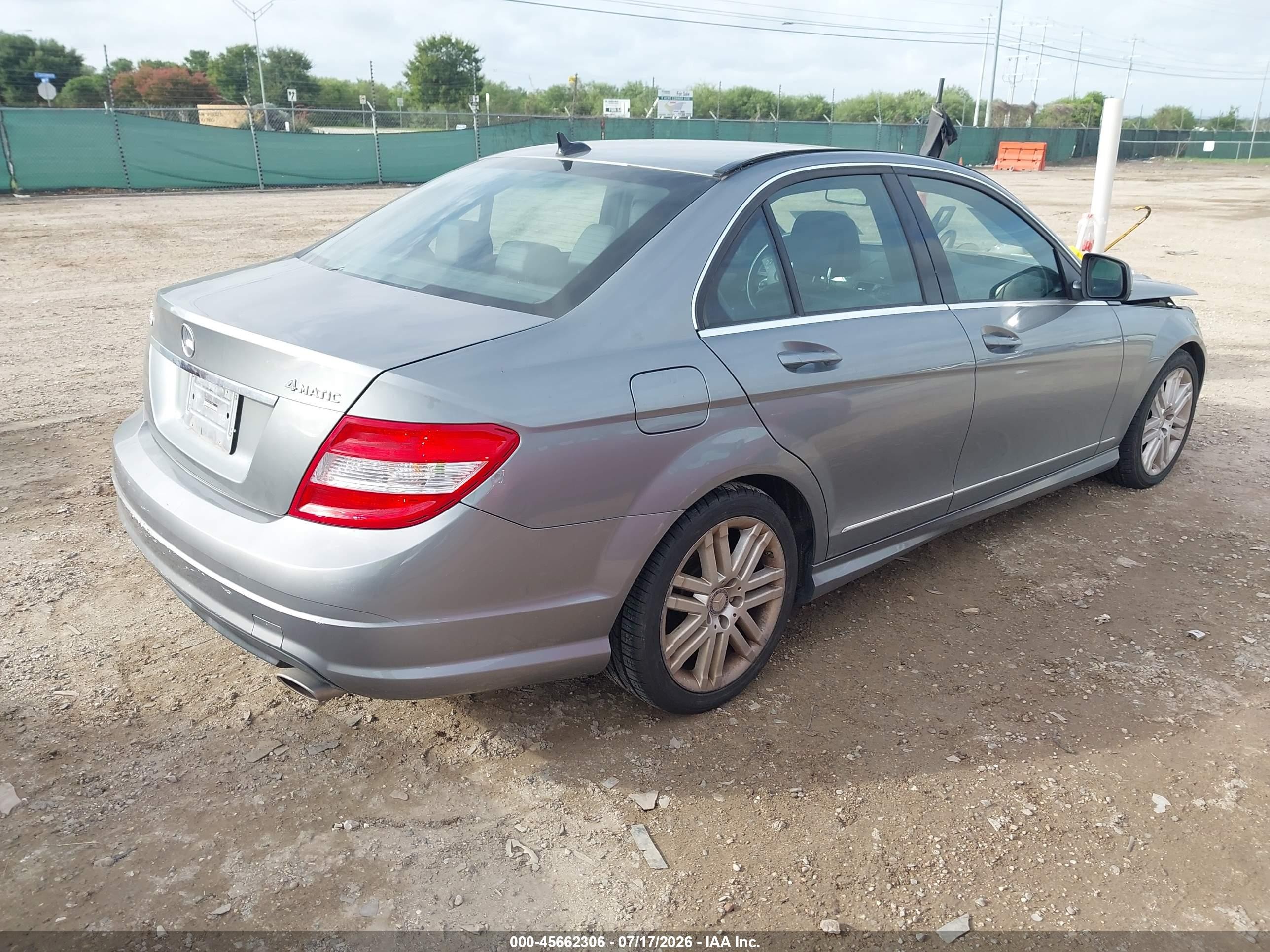 2008 Mercedes-benz C 300 Luxury 4matic/sport 4matic Серебряный vin: WDDGF81X68F194488