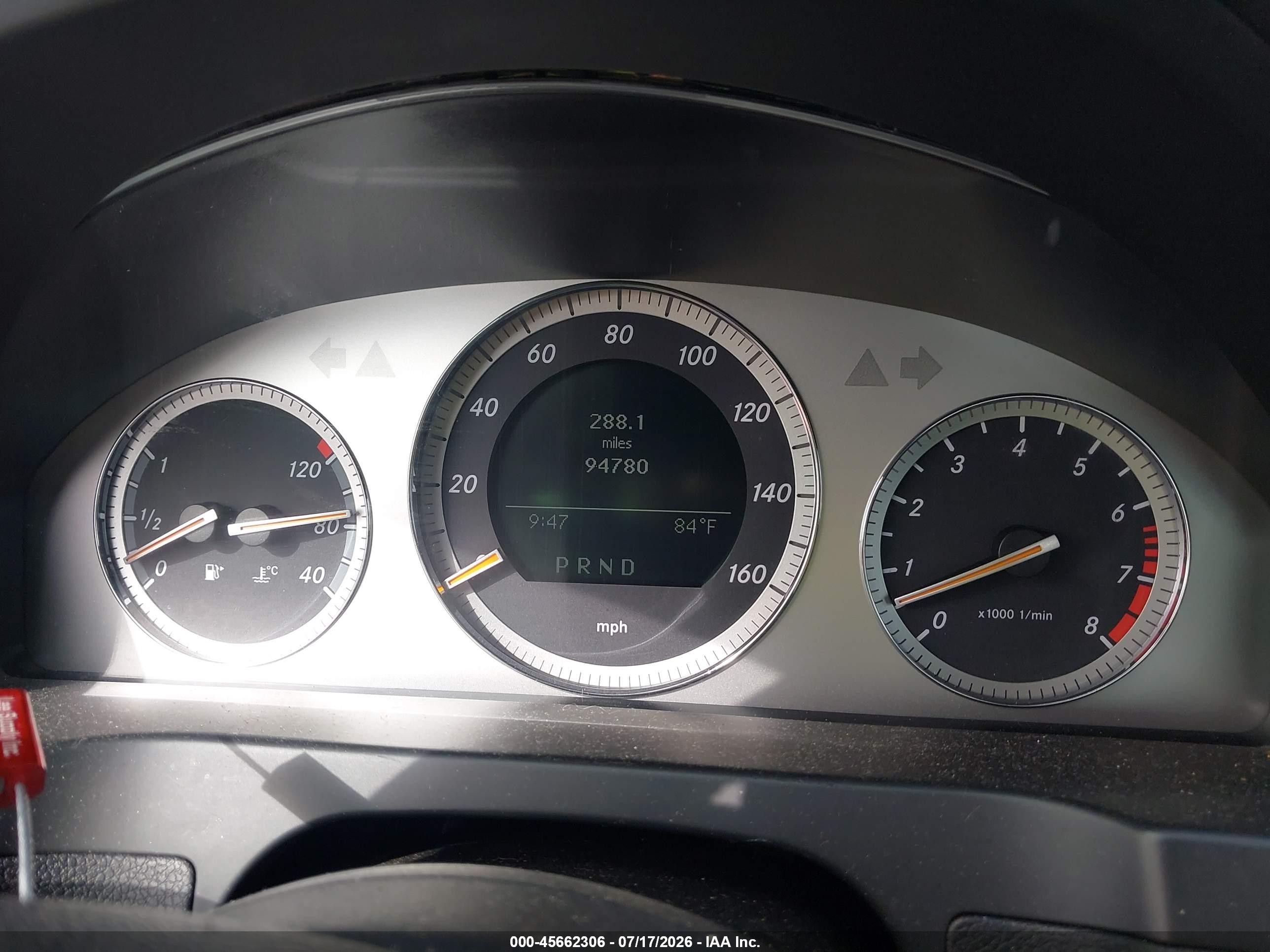 2008 Mercedes-benz C 300 Luxury 4matic/sport 4matic Серебряный vin: WDDGF81X68F194488
