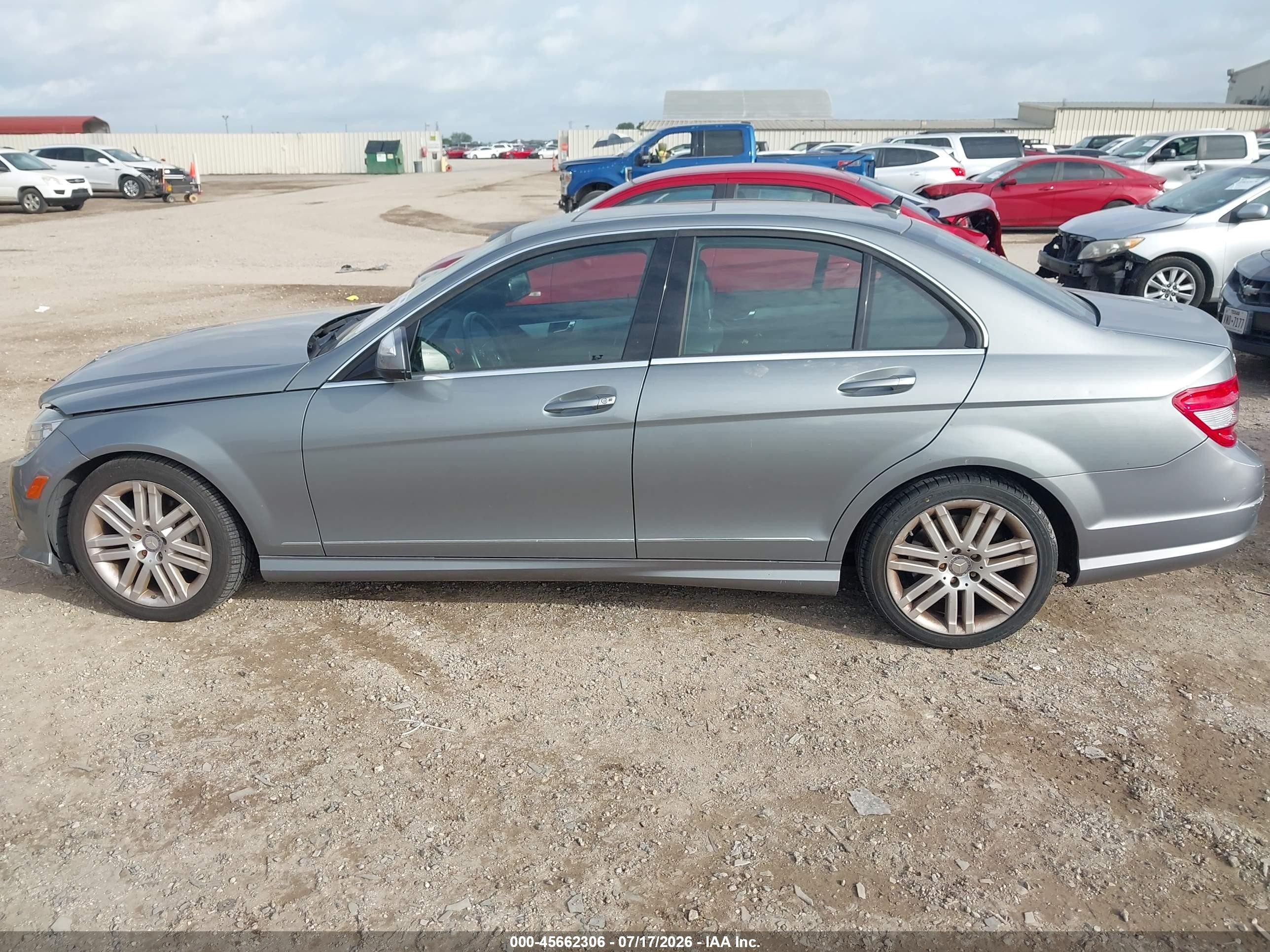 2008 Mercedes-benz C 300 Luxury 4matic/sport 4matic Серебряный vin: WDDGF81X68F194488