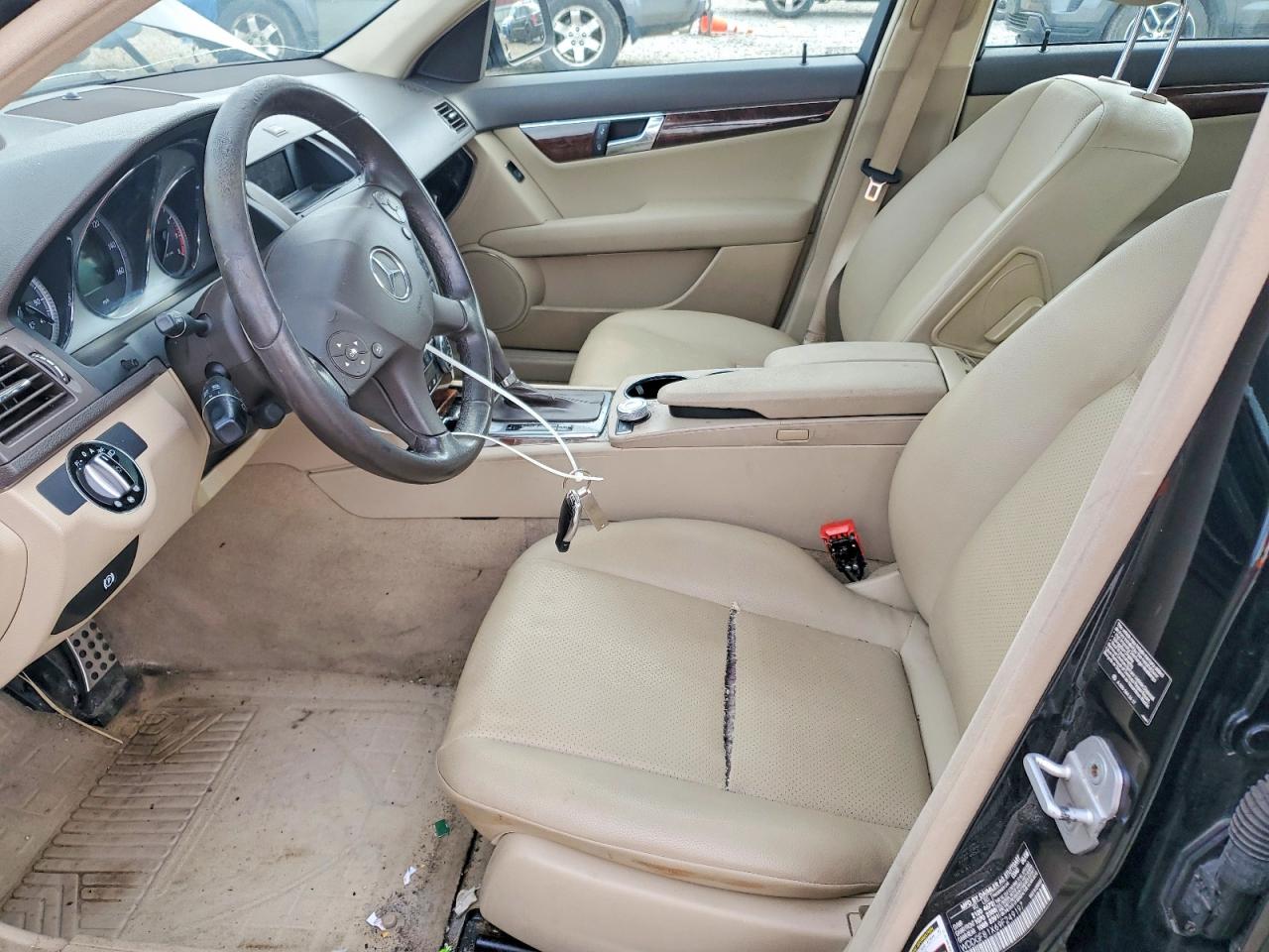 2009 Mercedes-benz C 300 4matic Silver vin: WDDGF81X69F249197