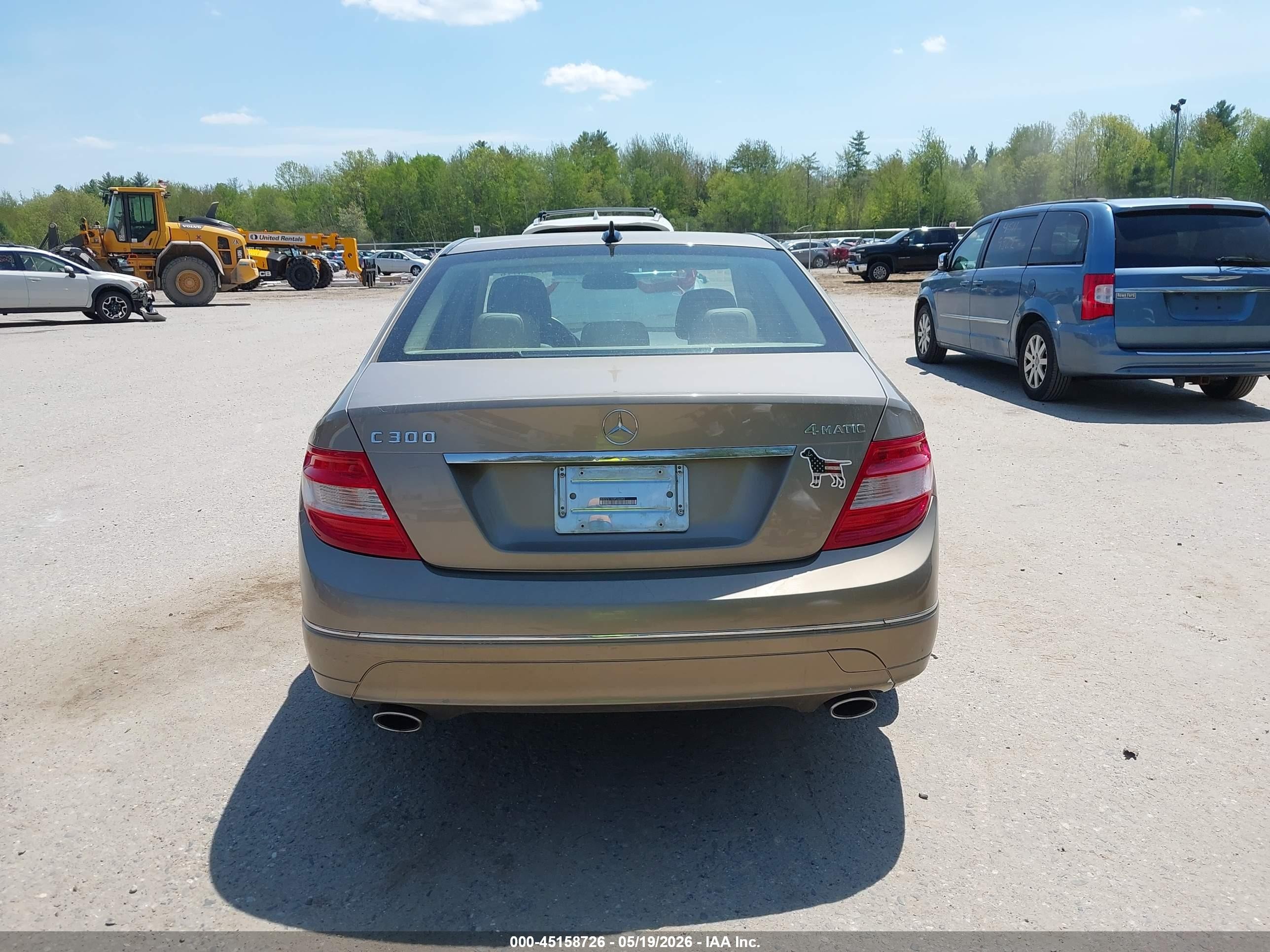 2009 Mercedes-benz C 300 Luxury 4matic/sport 4matic Желто-коричневый vin: WDDGF81X69F266940