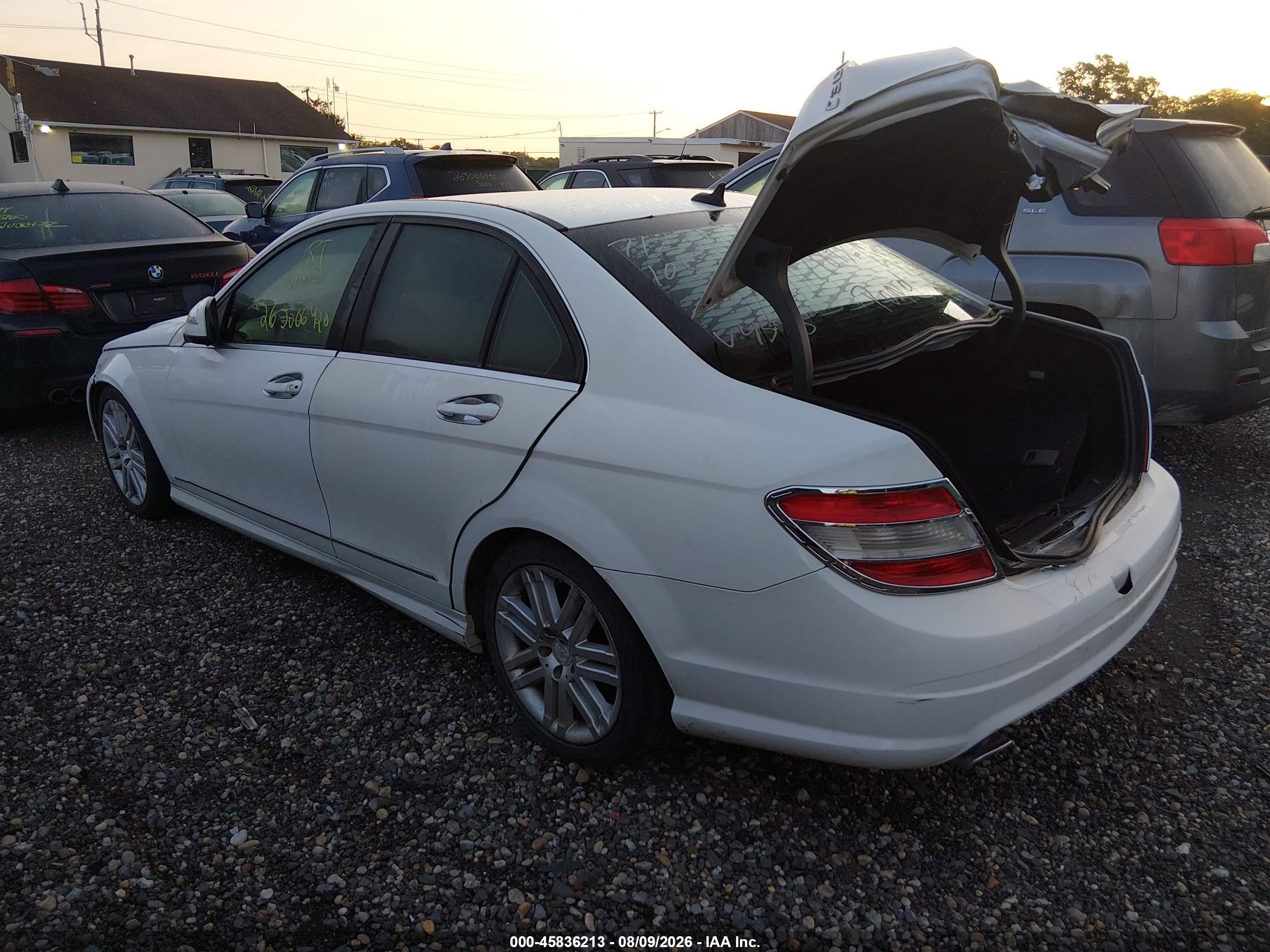 2009 Mercedes-benz C 300 Sport 4matic Белый vin: WDDGF81X69R054585