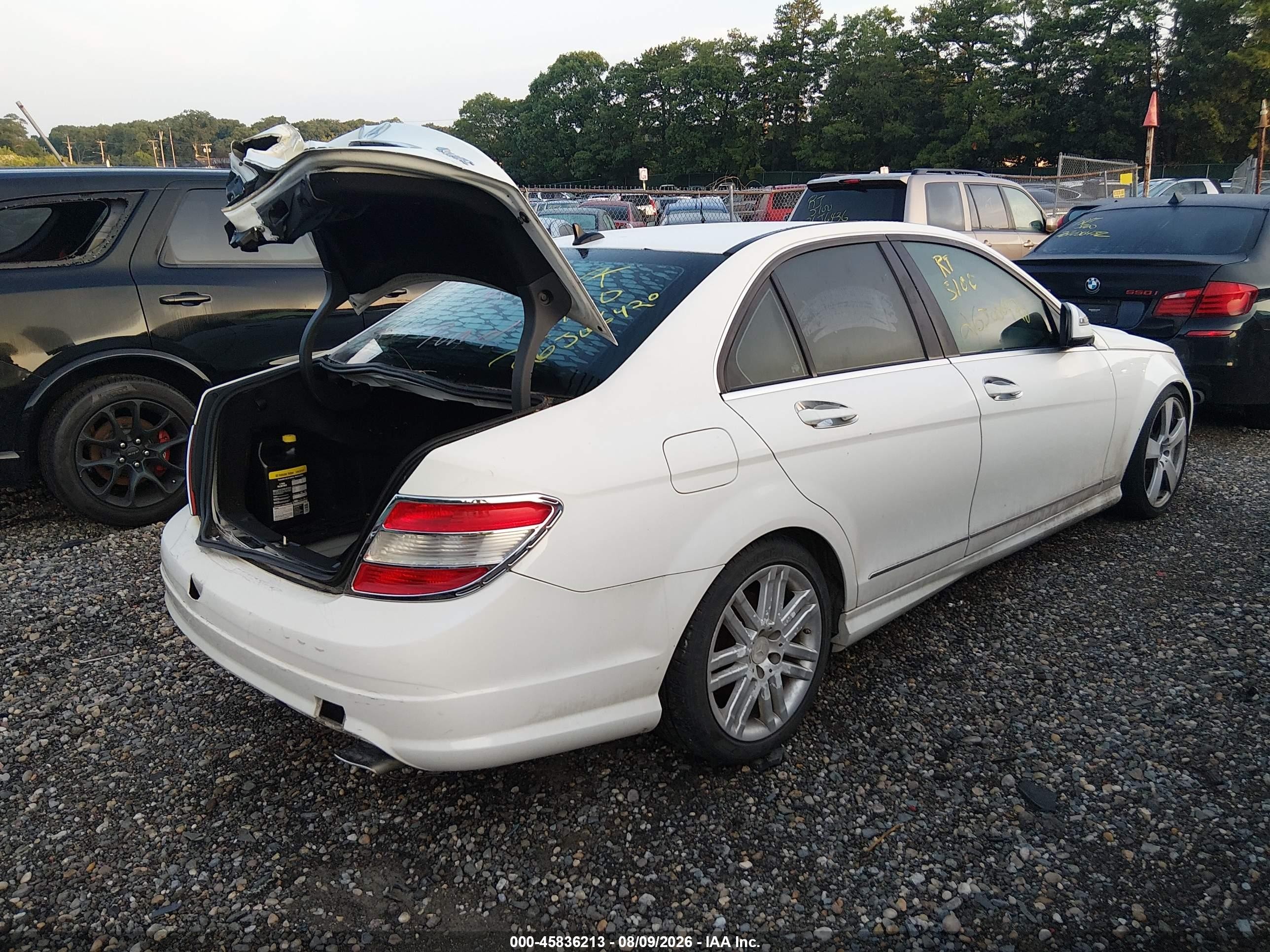 2009 Mercedes-benz C 300 Sport 4matic Белый vin: WDDGF81X69R054585