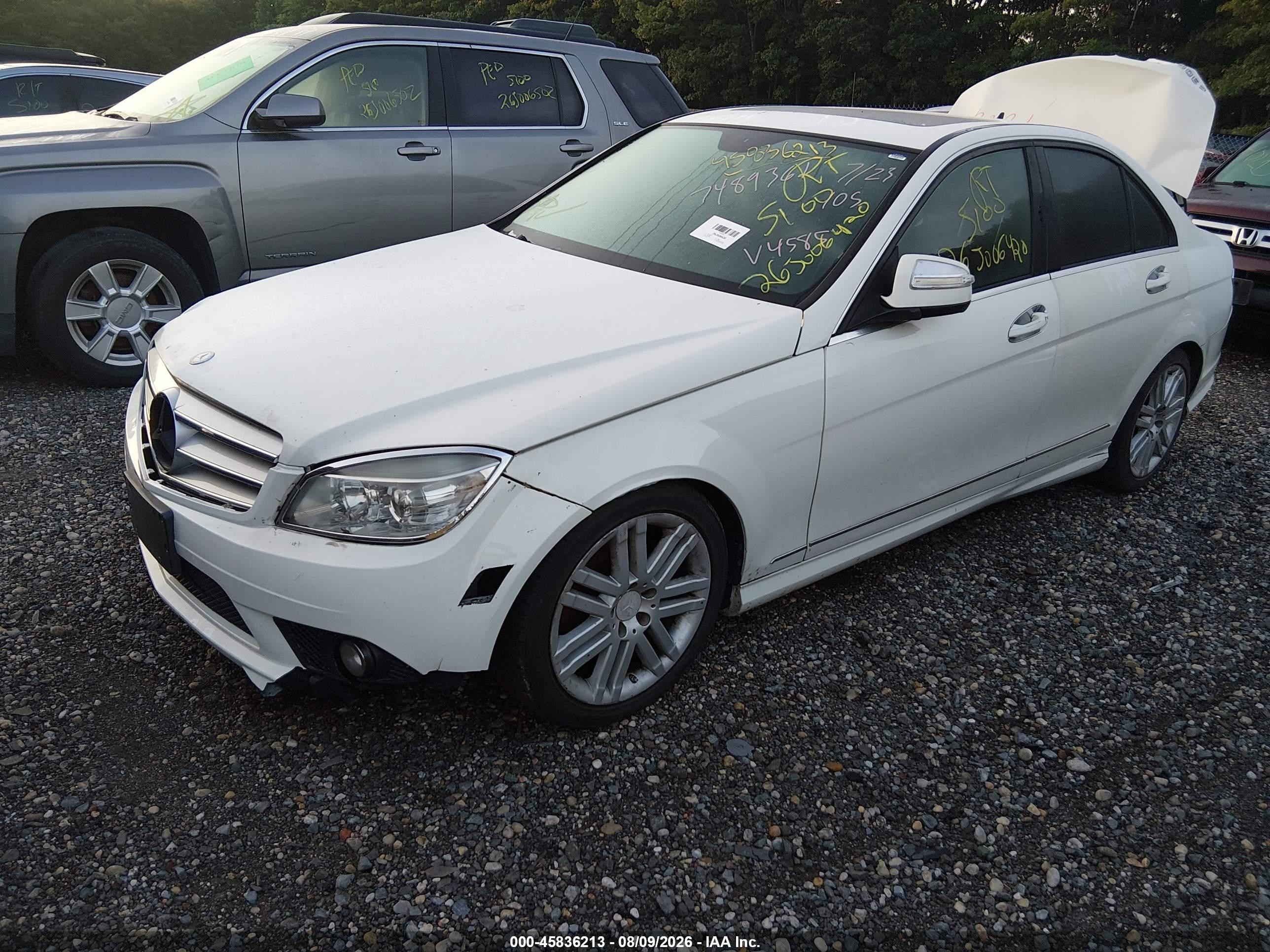 2009 Mercedes-benz C 300 Sport 4matic Белый vin: WDDGF81X69R054585