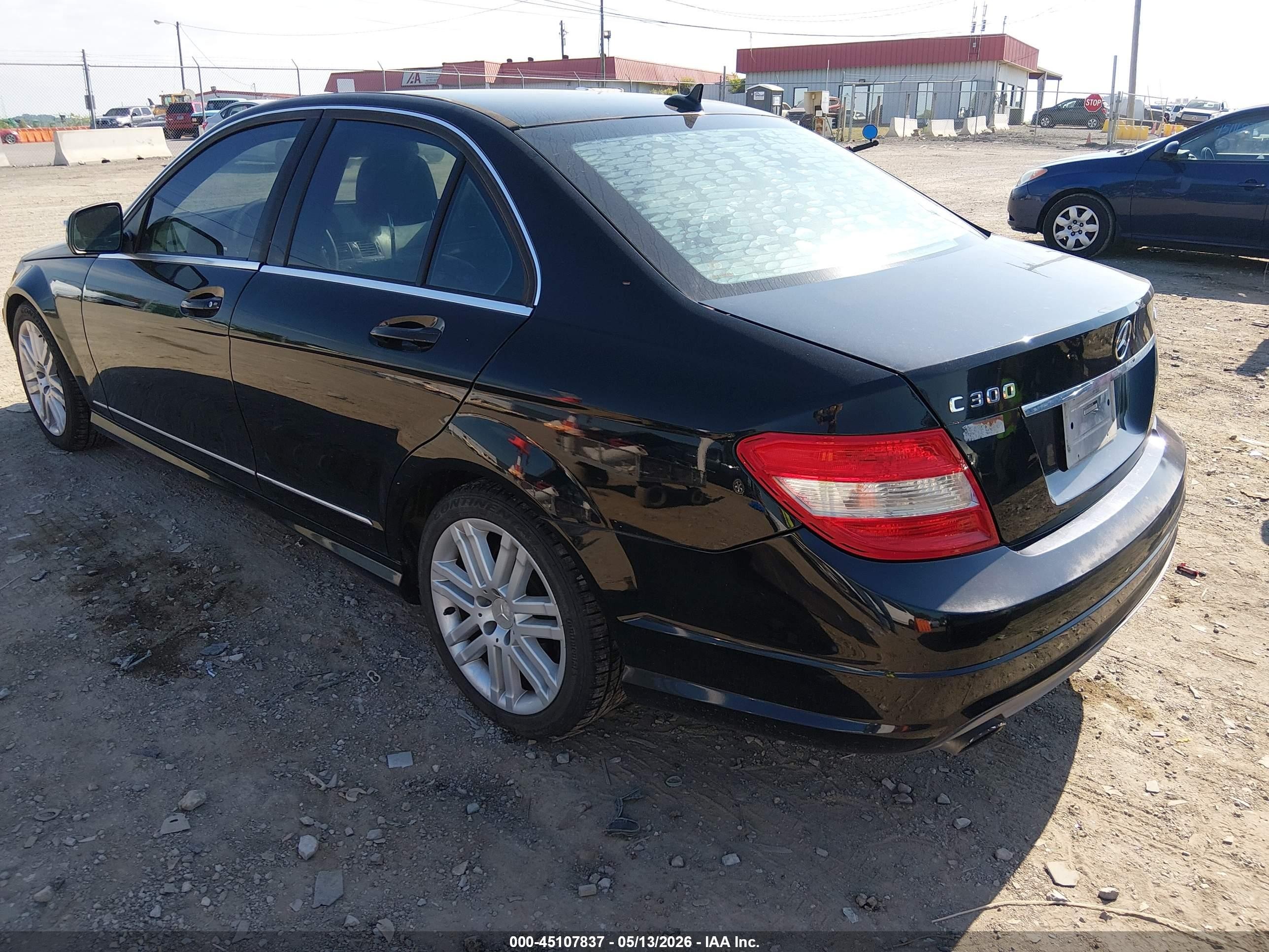 2009 Mercedes-benz C 300 Luxury 4matic/sport 4matic Black vin: WDDGF81X69R066056