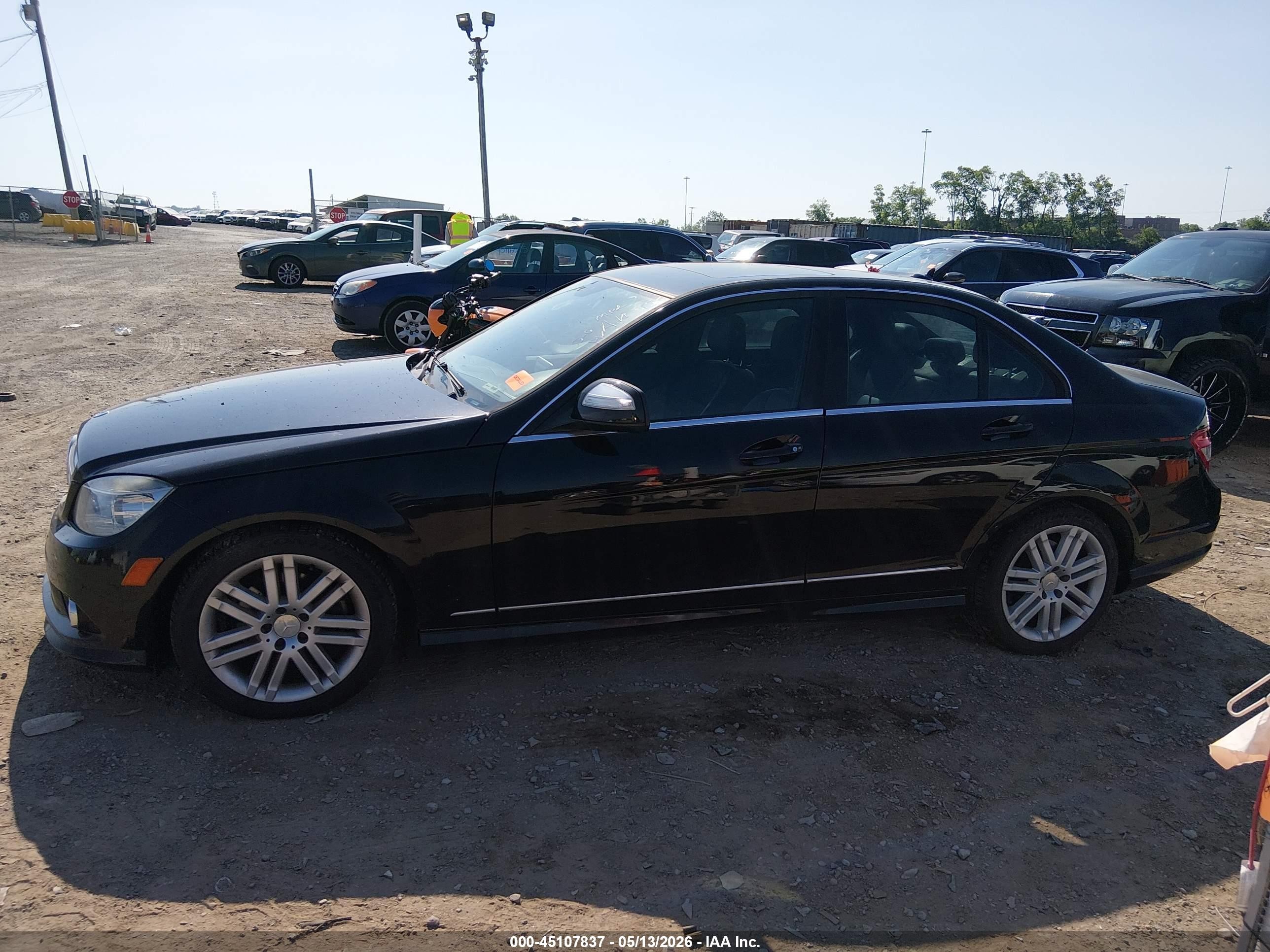 2009 Mercedes-benz C 300 Luxury 4matic/sport 4matic Black vin: WDDGF81X69R066056