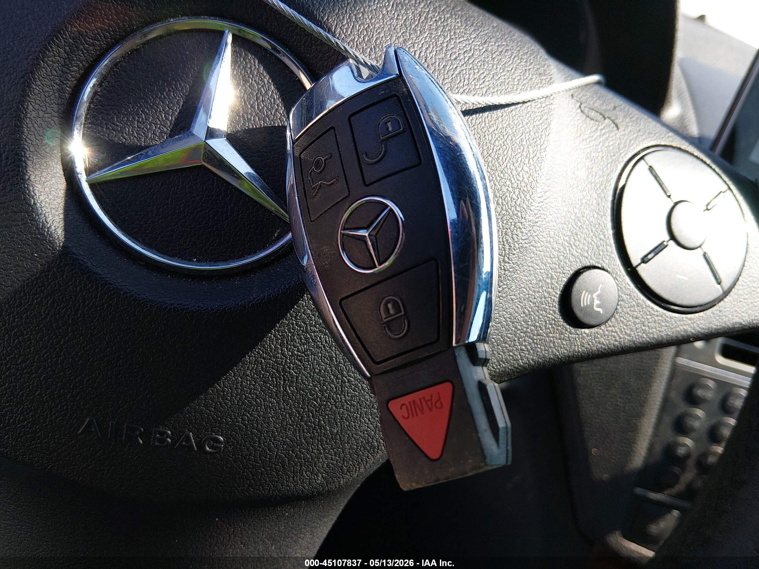 2009 Mercedes-benz C 300 Luxury 4matic/sport 4matic Black vin: WDDGF81X69R066056