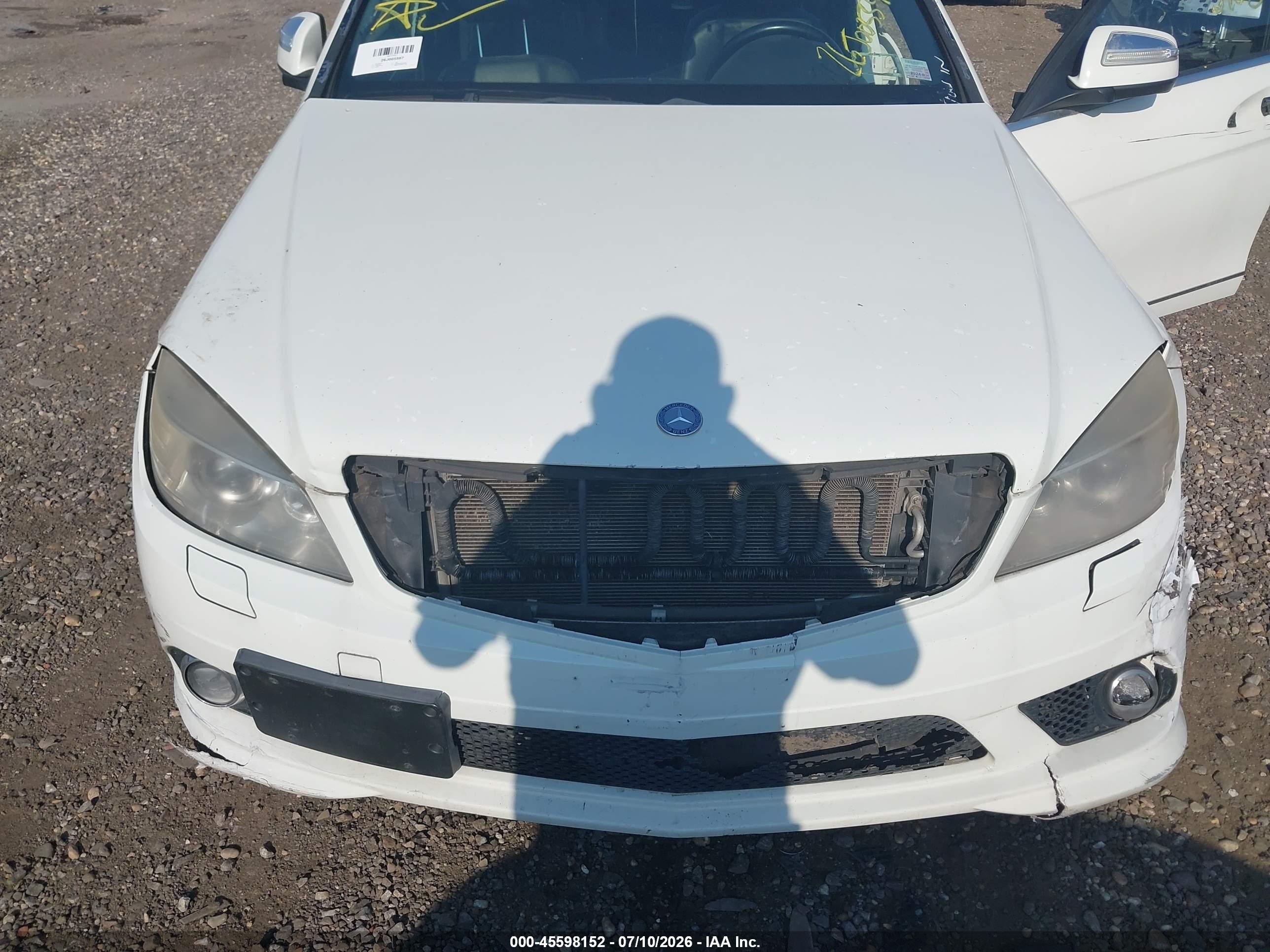 2009 Mercedes-benz C 300 Sport 4matic White vin: WDDGF81X69R071709
