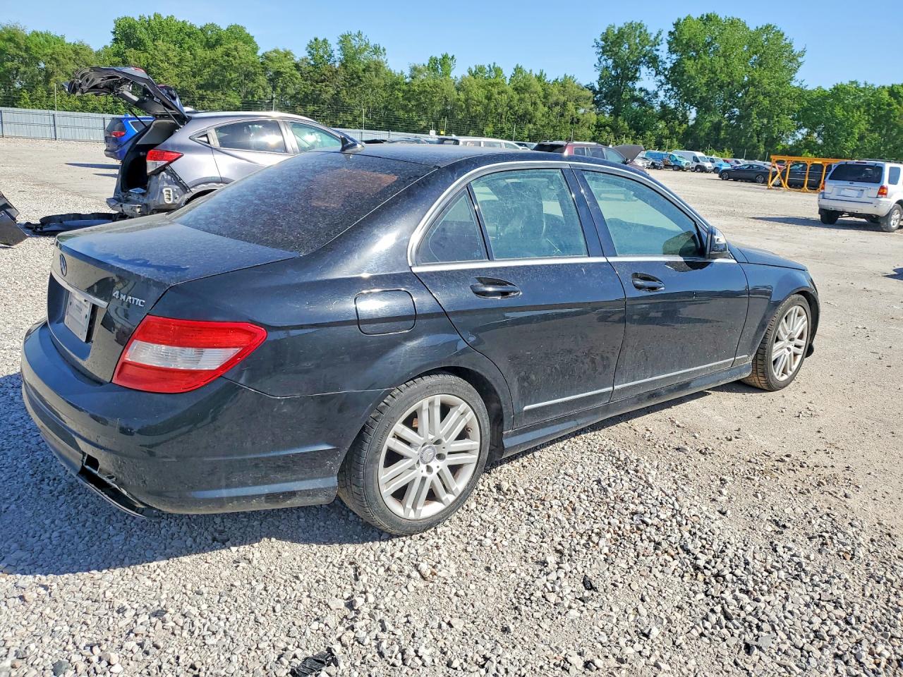 2009 Mercedes-benz C 300 4matic Черный vin: WDDGF81X69R078322
