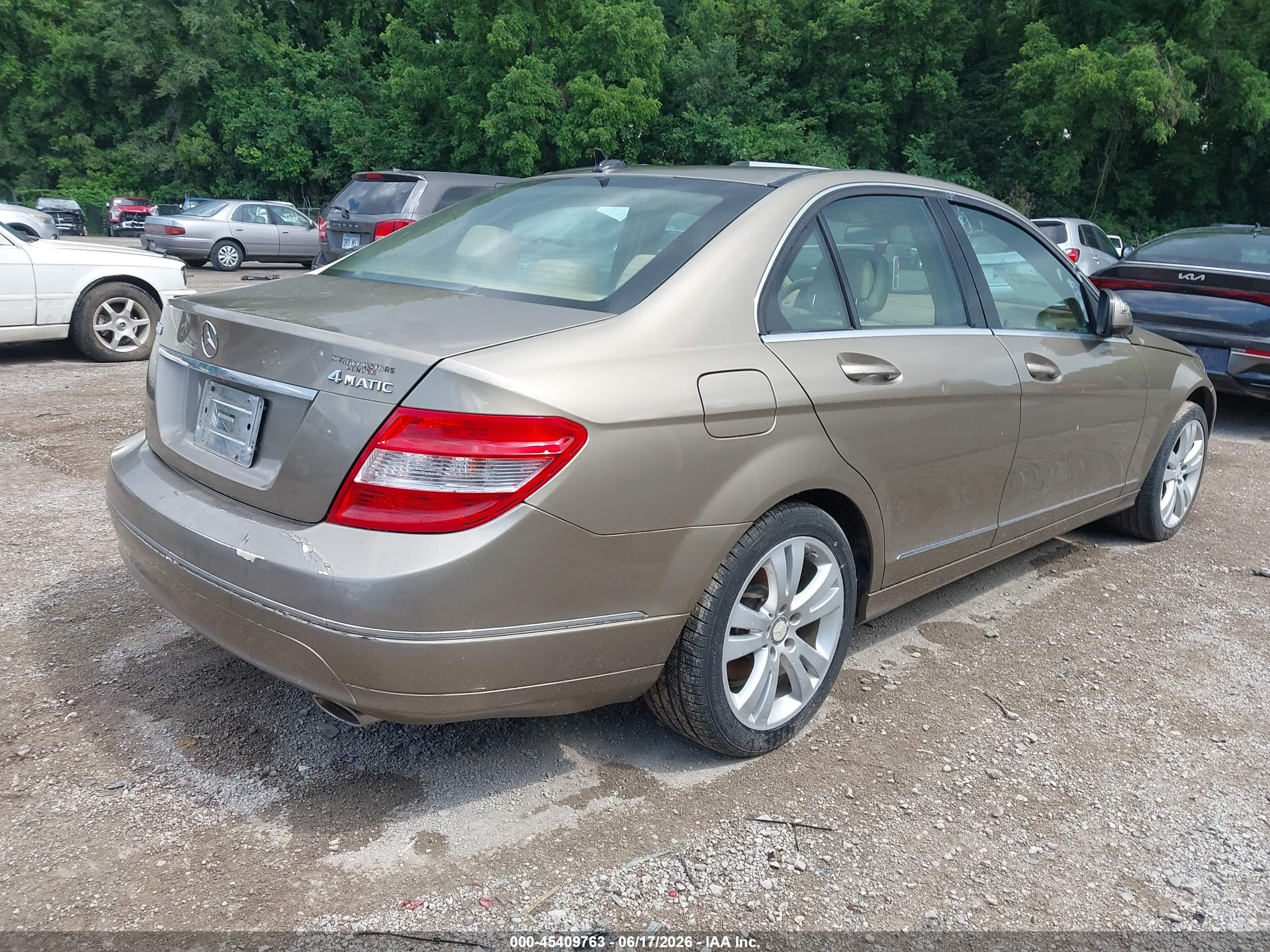 2008 Mercedes-benz C 300 Luxury 4matic Gold vin: WDDGF81X78F059844
