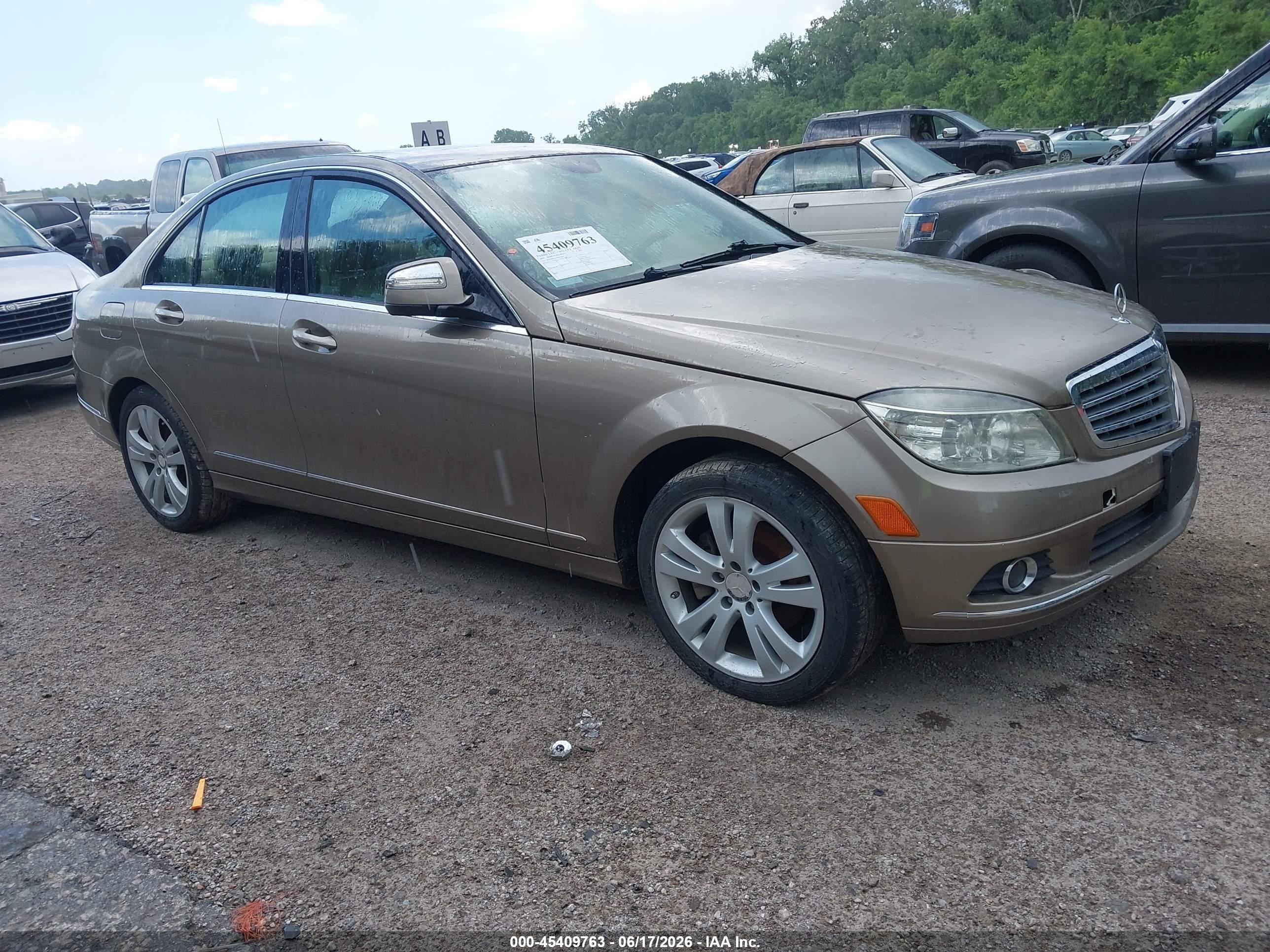 2008 Mercedes-benz C 300 Luxury 4matic Gold vin: WDDGF81X78F059844