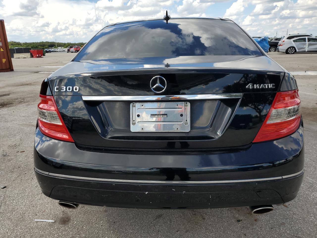2008 Mercedes-benz C 300 4matic Черный vin: WDDGF81X78F083402
