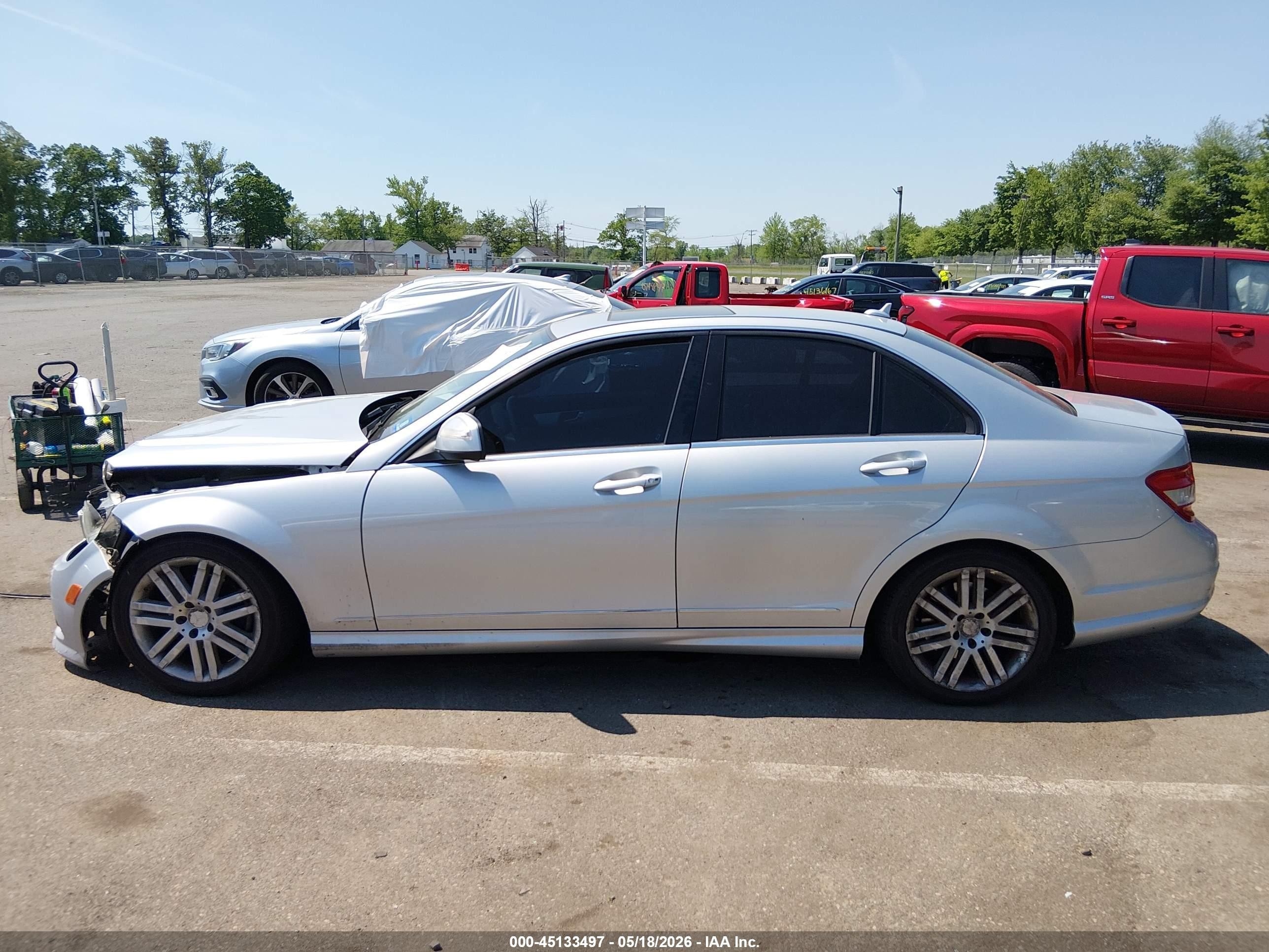 2008 Mercedes-benz C 300 Luxury 4matic/sport 4matic Серебряный vin: WDDGF81X78F166781