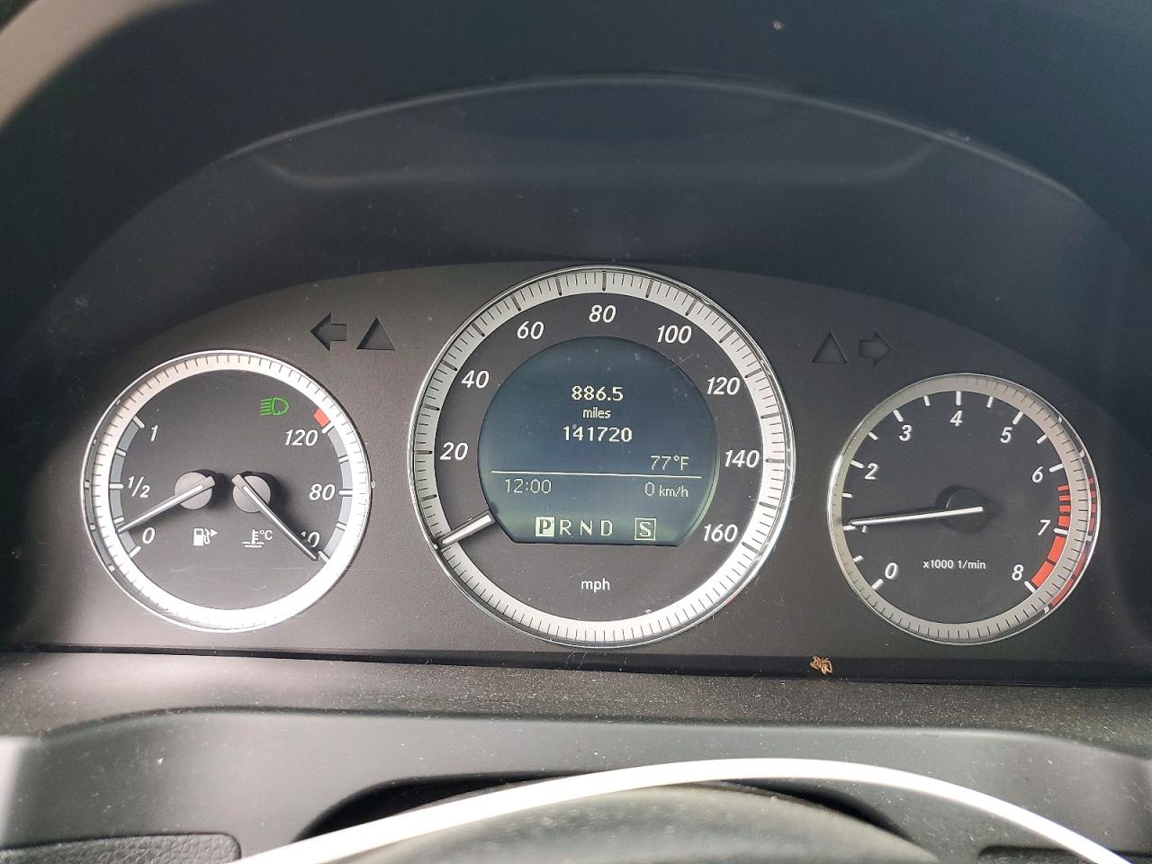 2009 Mercedes-benz C 300 4matic White vin: WDDGF81X79F198129