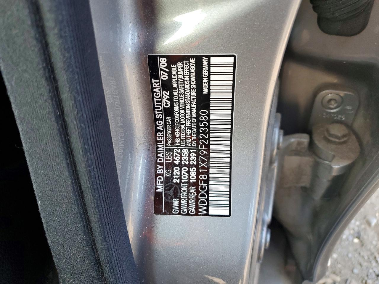 2009 Mercedes-benz C 300 4matic Silver vin: WDDGF81X79F223580