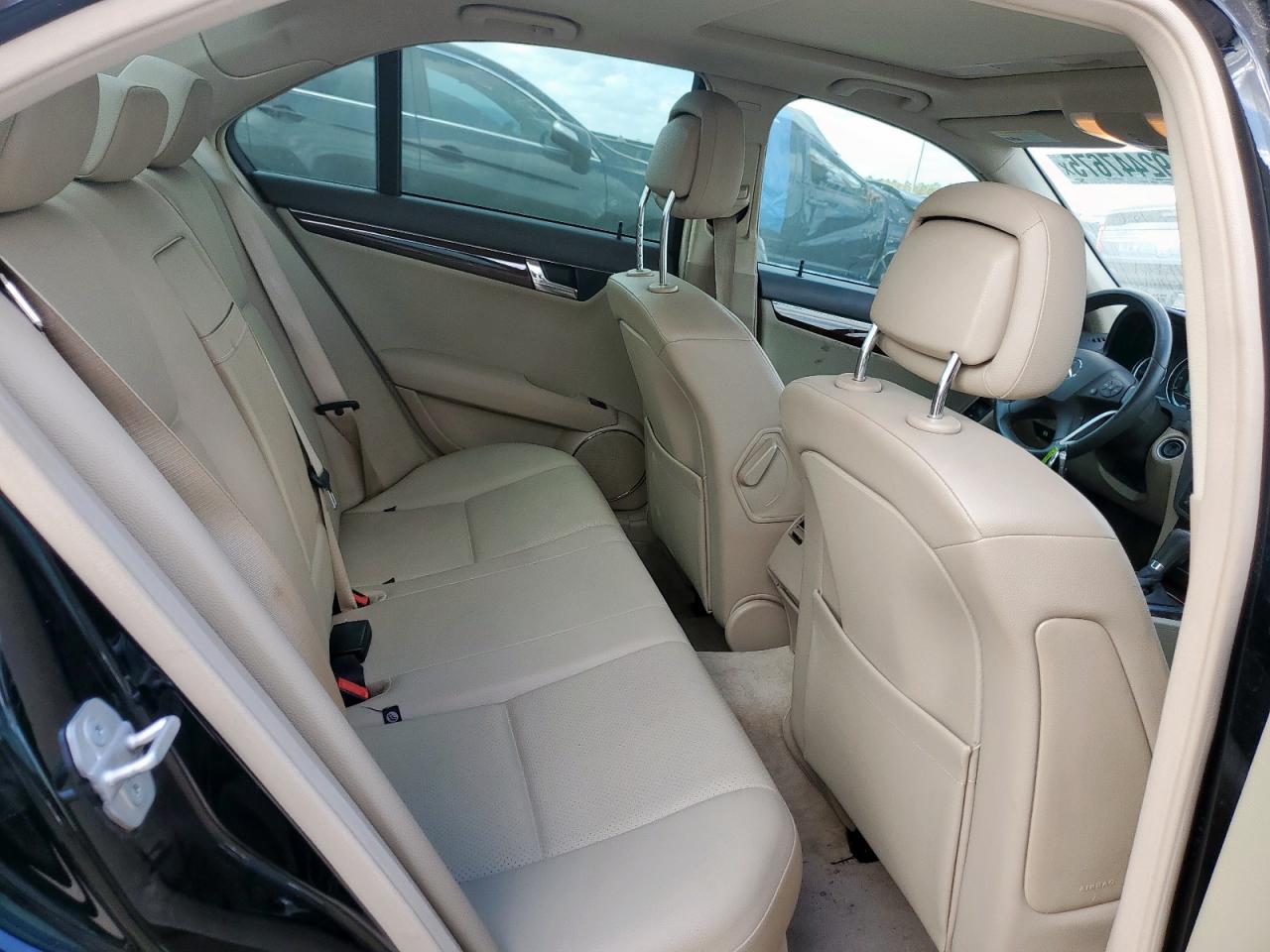 2009 Mercedes-benz C 300 4matic Black vin: WDDGF81X79F238872
