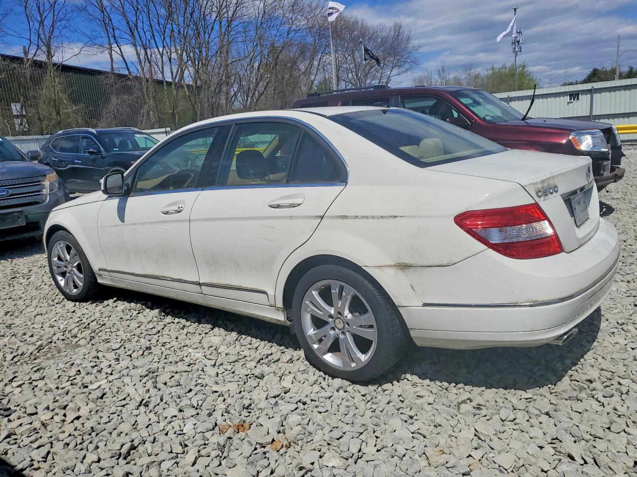 2008 Mercedes-benz C 300 4matic White vin: WDDGF81X88F057939