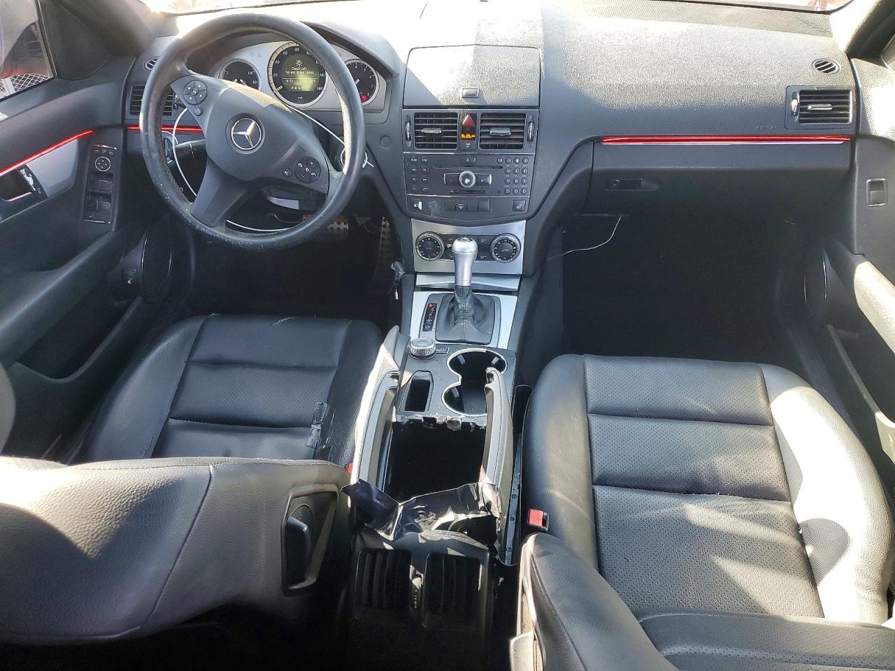 2008 Mercedes-benz C 300 4matic Red vin: WDDGF81X88F061912