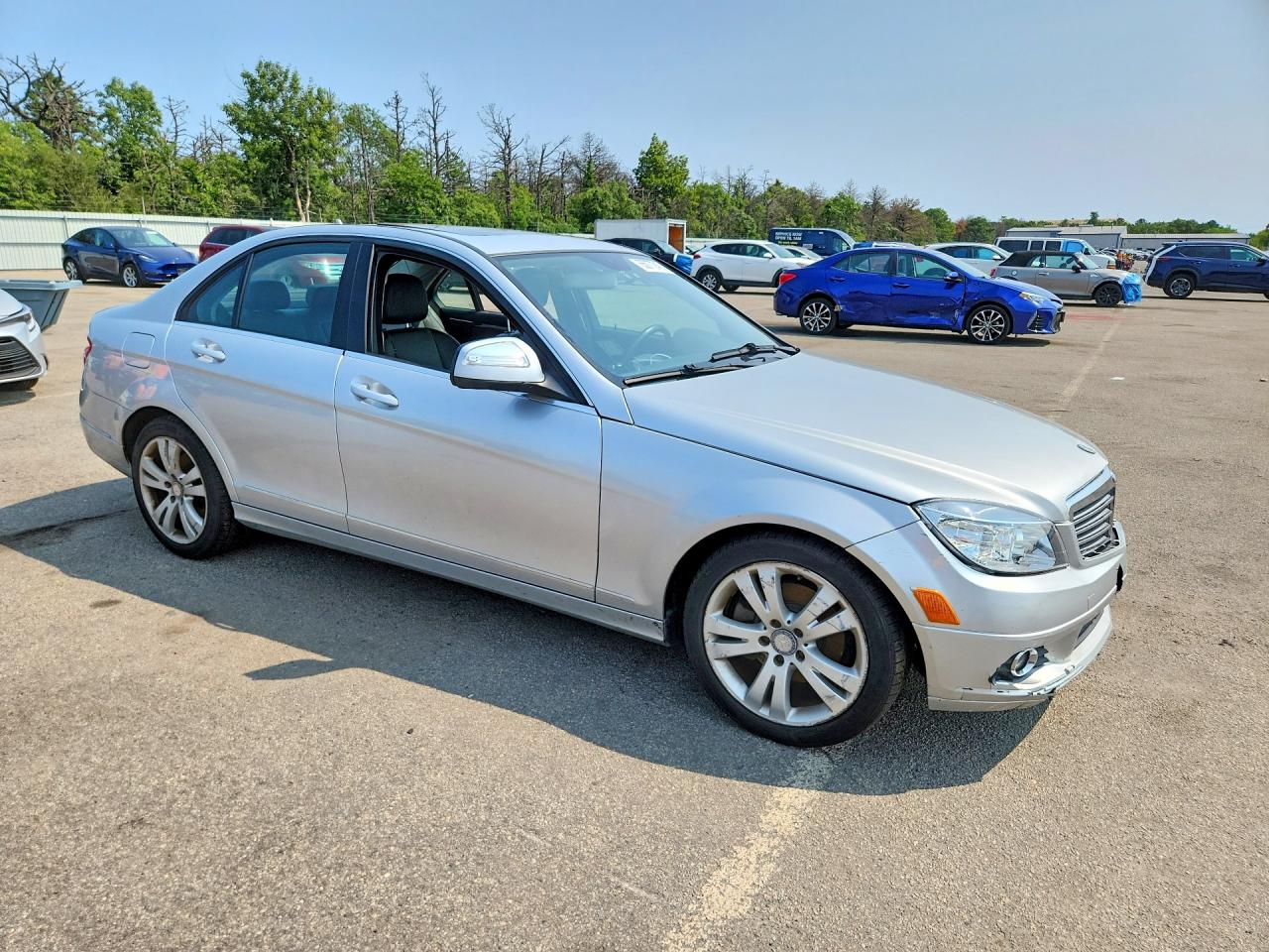 2009 Mercedes-benz C 300 4matic Silver vin: WDDGF81X89F196714
