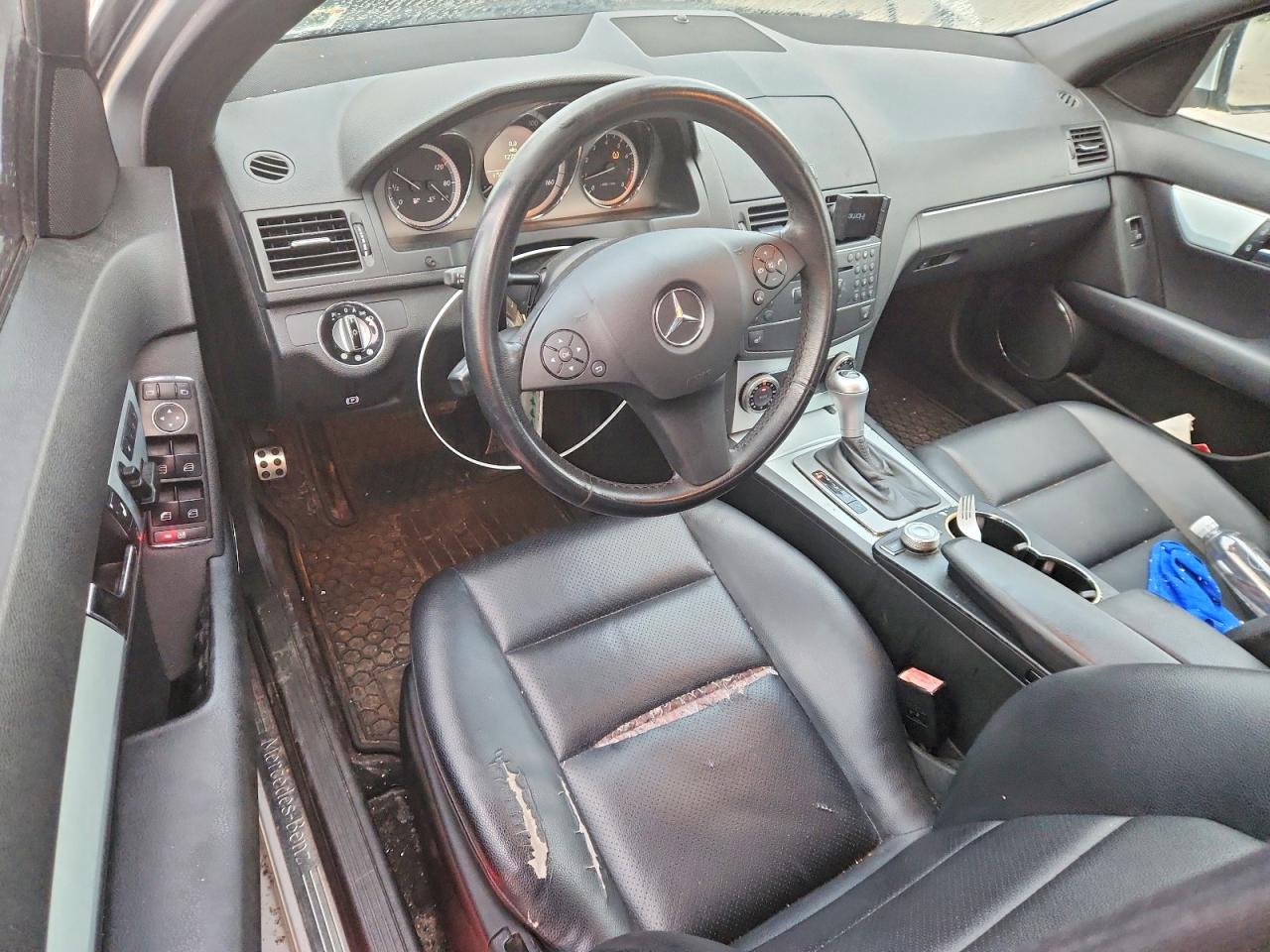 2009 Mercedes-benz C 300 4matic Silver vin: WDDGF81X89F226133