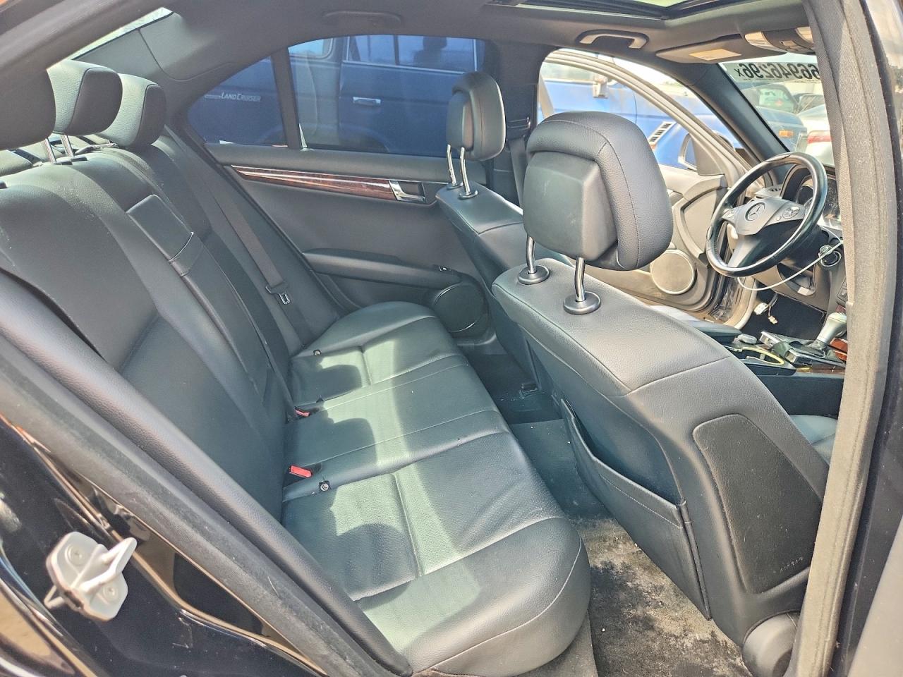2009 Mercedes-benz C 300 4matic Black vin: WDDGF81X89F308556