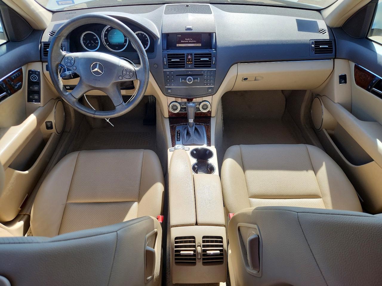 2009 Mercedes-benz C 300 4matic White vin: WDDGF81X89R046049