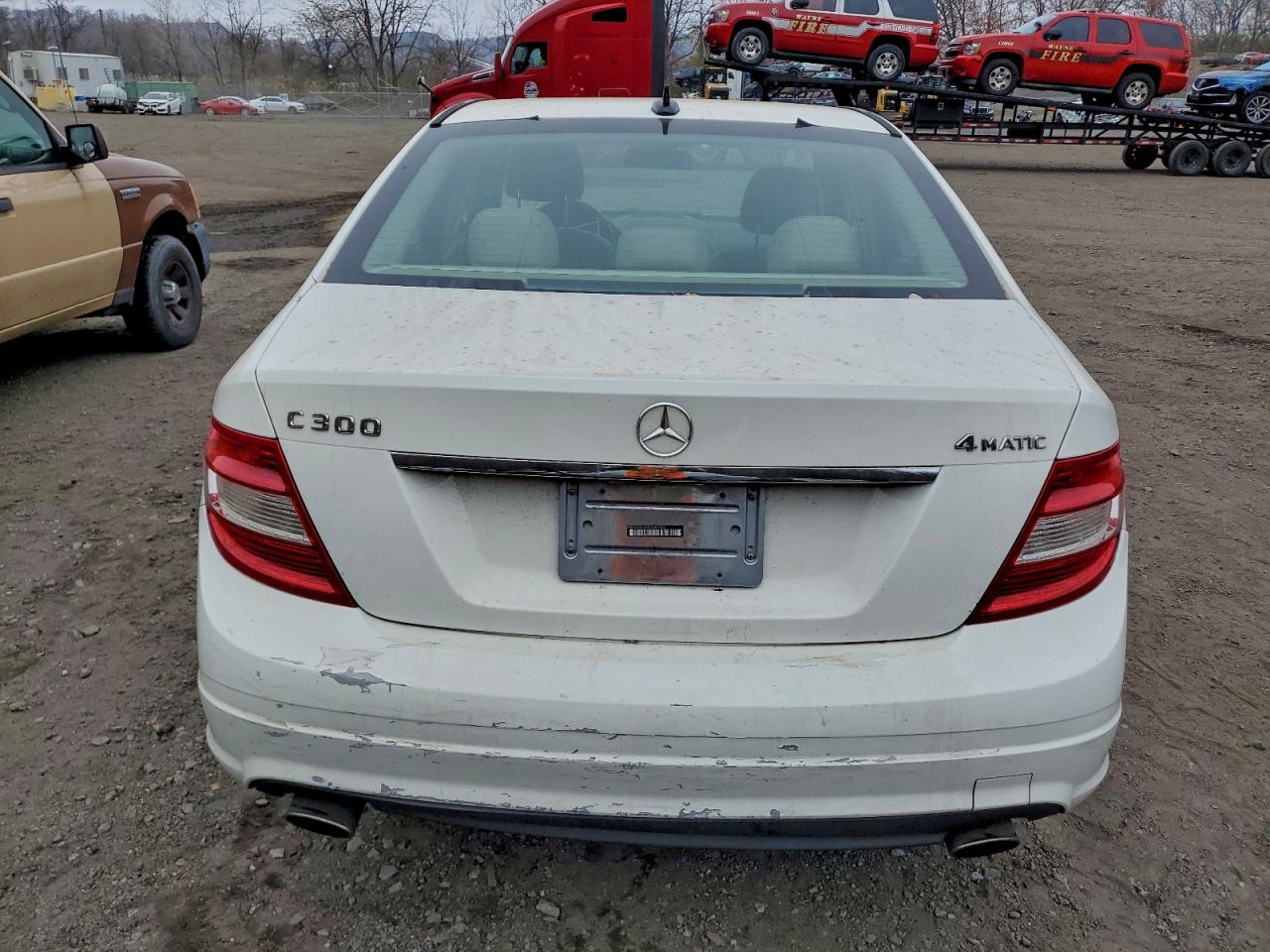 2009 Mercedes-benz C 300 4matic White vin: WDDGF81X89R067662